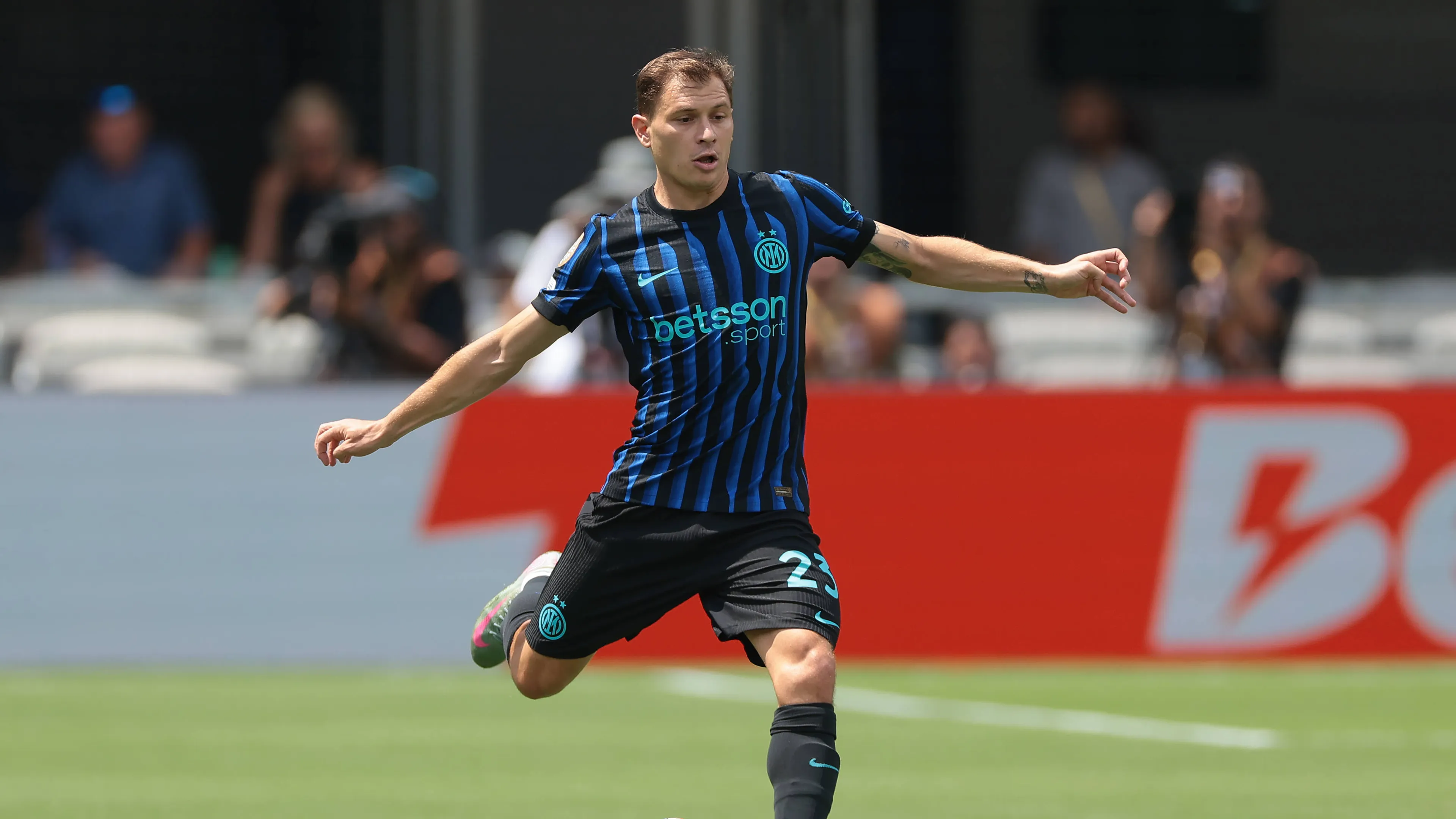 Il Real Madrid cerca l'erde di Kros: c'è anche Barella