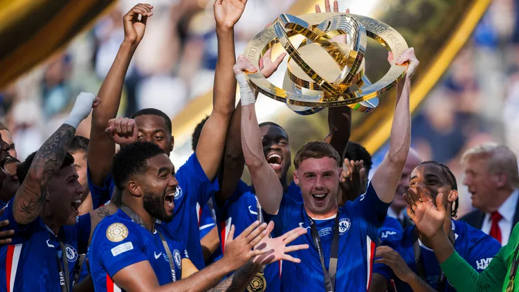 /images/c/h/e/chelsea-fc-v-paris-saint-germain-fc-fifa-club-world-cup-cole-palmer-of-chelsea-fc-lifts-the-trophy-during-the-award-ceremony-following-the-fifa-club-world-cup-final-football-match-between-chelsea-fc-and-paris-saint-germain-fc-east-rutherford-united-states-copyright-xnicoloxcampoxjpg_1753988034492.jpg