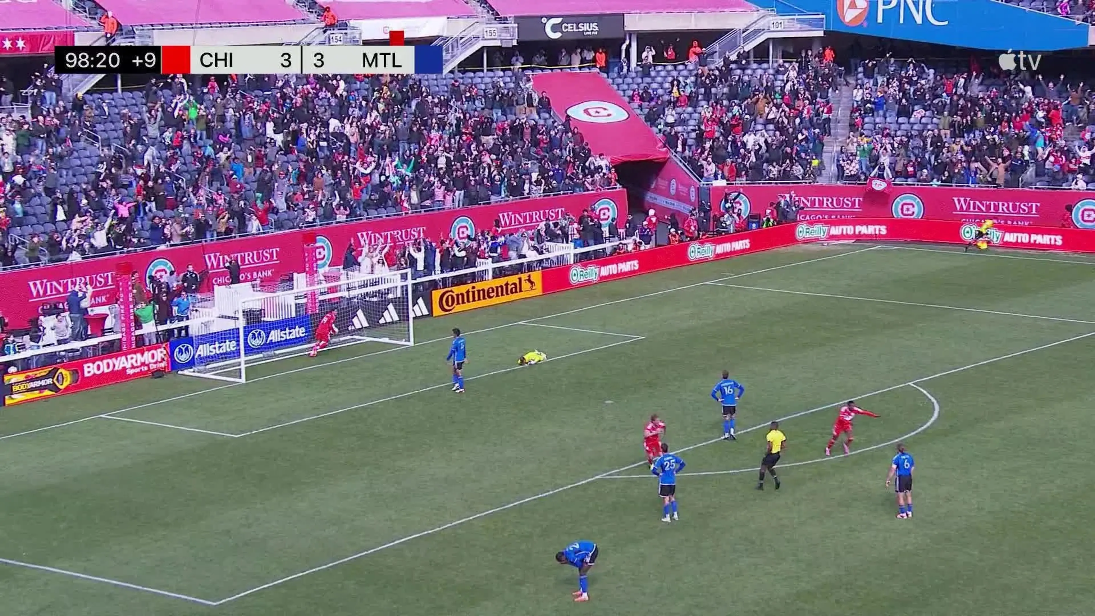 chicago-montreal-gol-acosta-vento