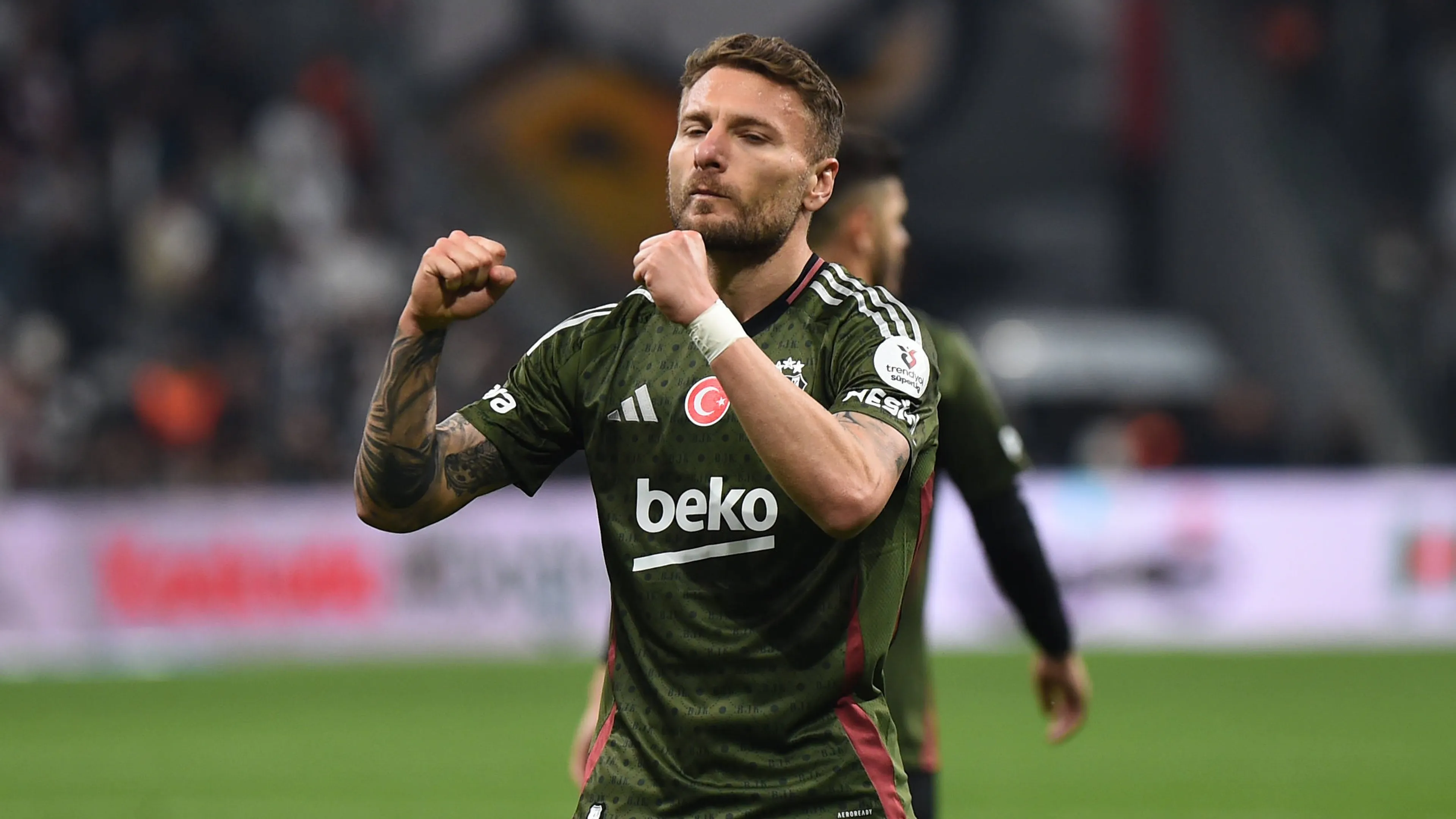 immobile al Bologna, è ufficiale. Arriva l'annuncio del club rossoblu: "Nel solco di Baggio e Signori"