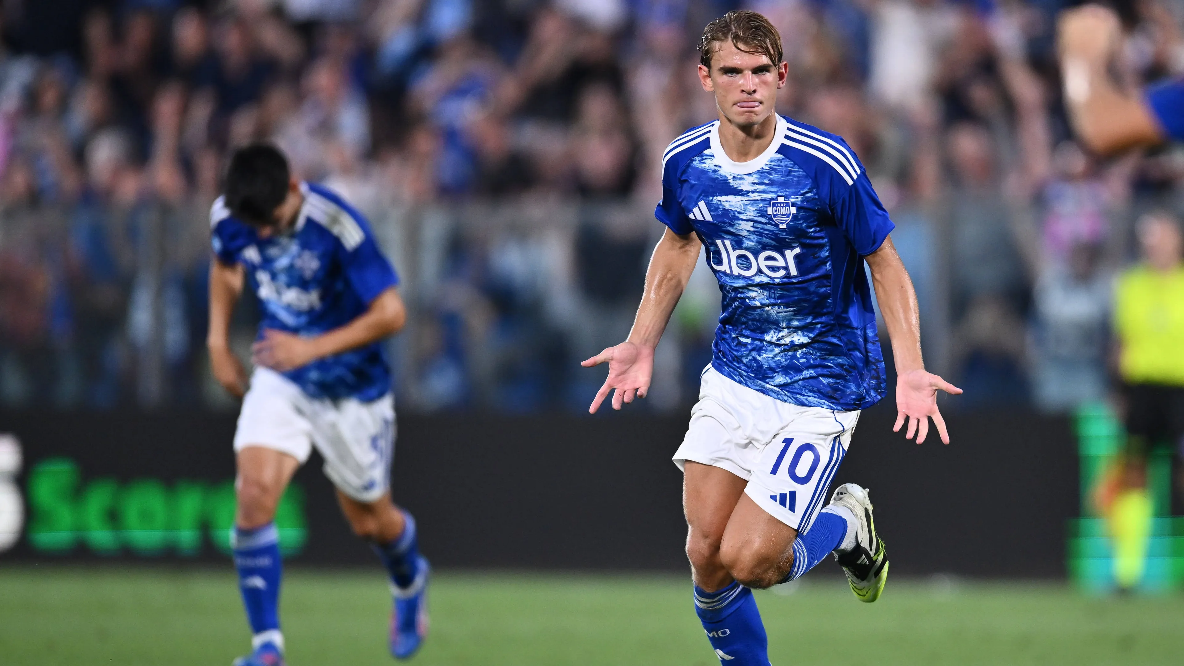 Clamoroso: offerta faraonica del Tottenham per Nico Paz! Il Como vacilla?