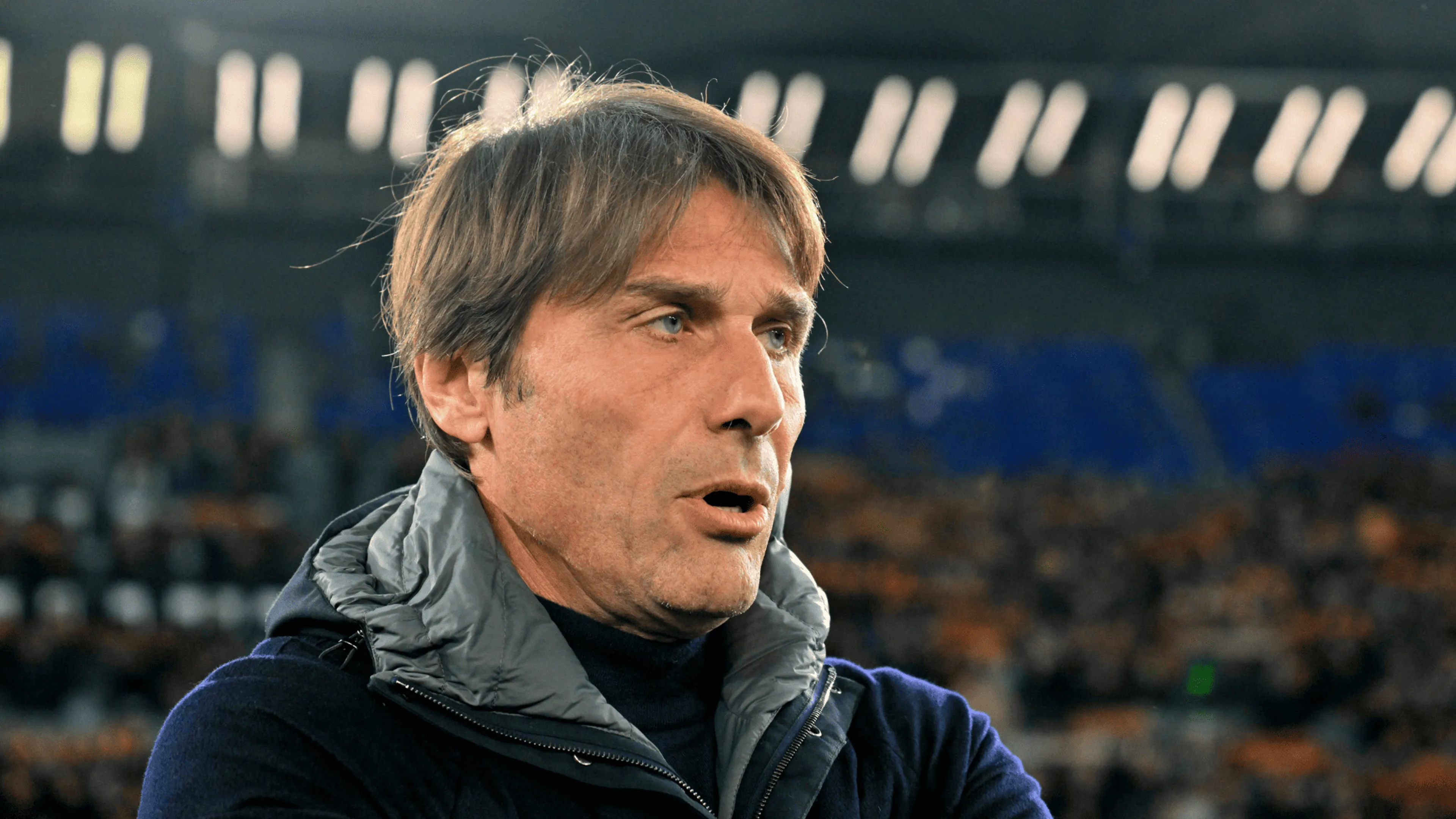 Napoli, Conte in conferenza stampa senza mezze misure: "Non mi lamento, voglio un progetto. E quella frase..."