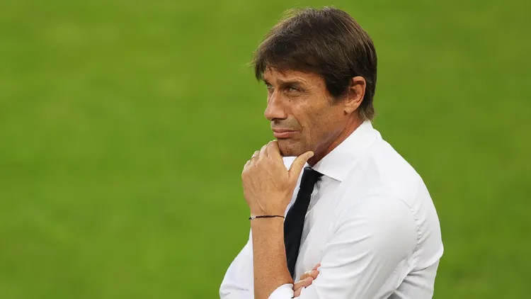 /images/c/o/n/conte-napoli-milan.jpg