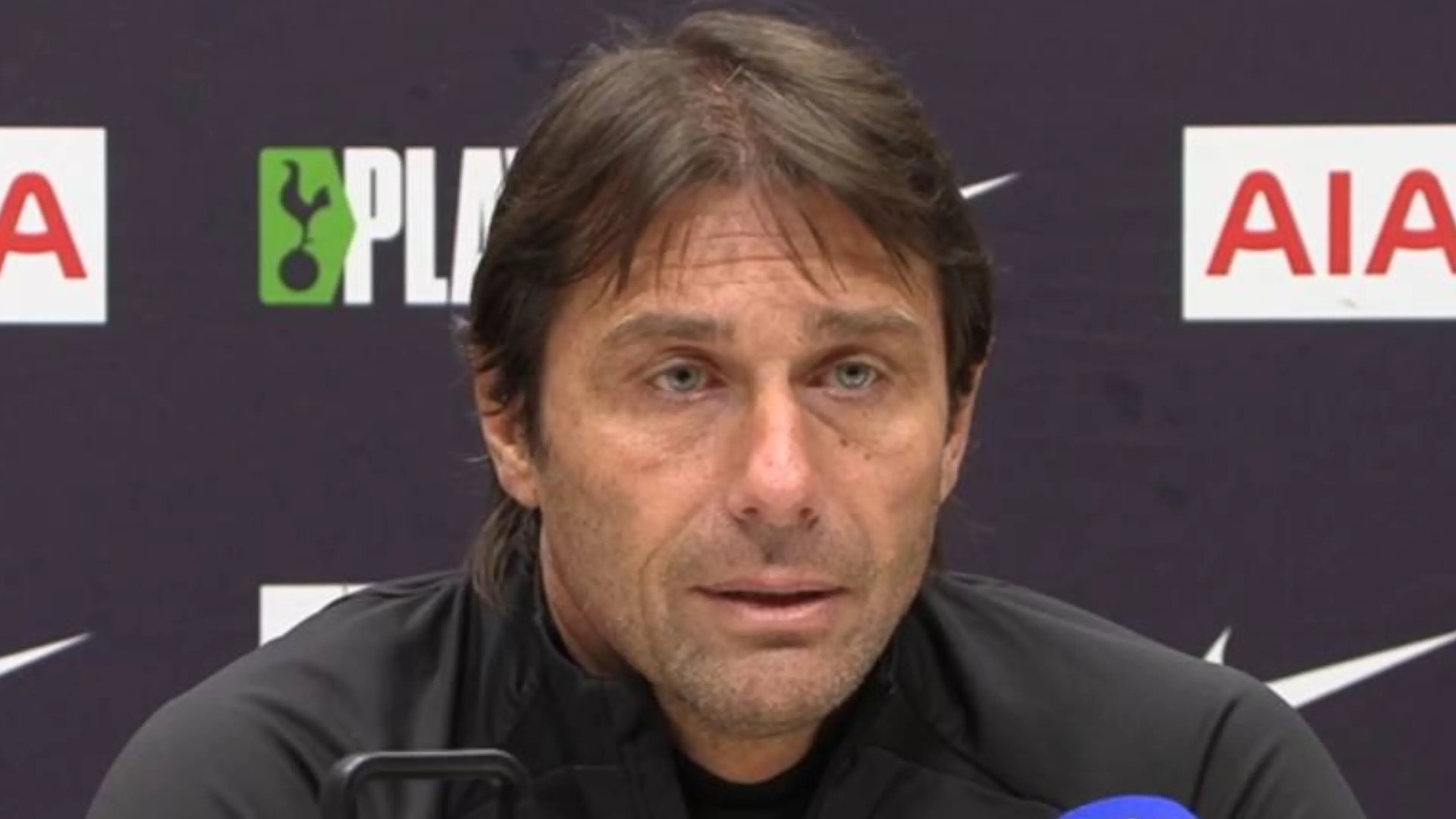 Copertina di Tottenham, Conte: “Non sono così stupido da suicidarmi”. Poi la durissima replica a Richarlison (VIDEO)