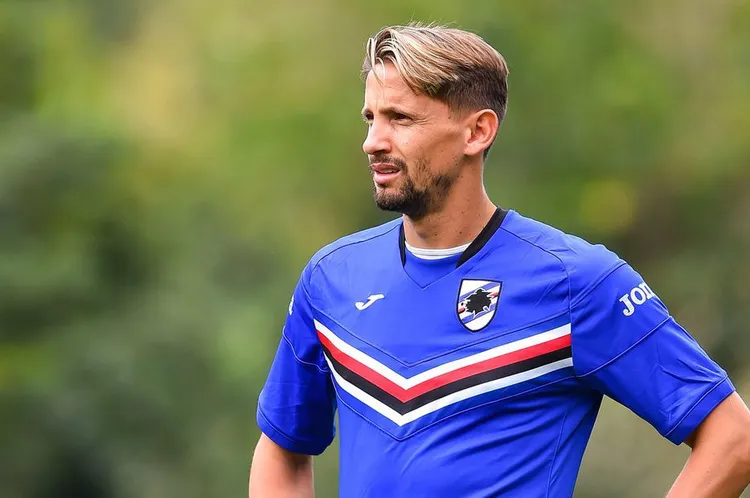 /images/c/o/r/coronavirus-gaston-ramirez.jpg