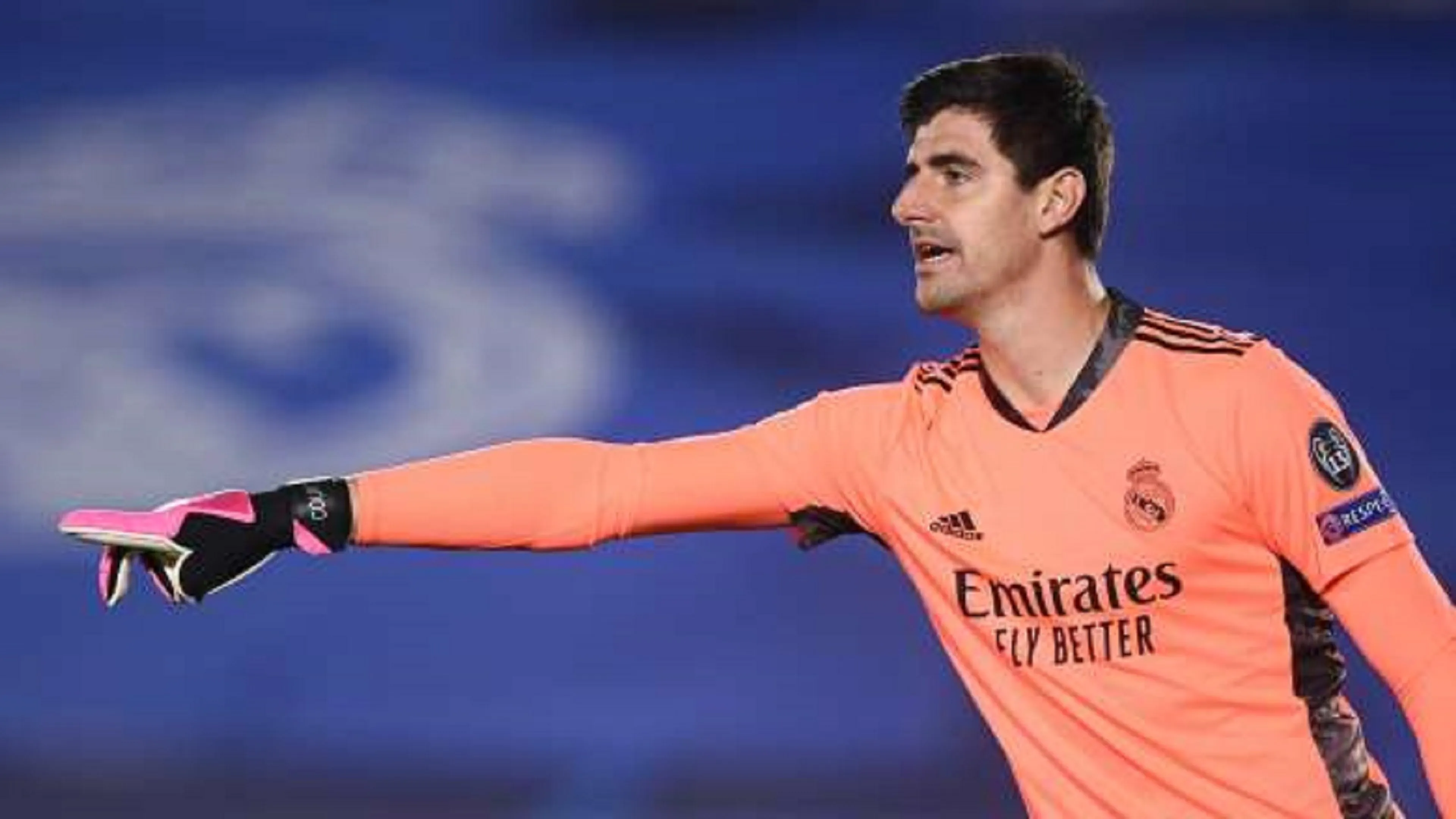 Copertina di Liverpool – Real Madrid, Courtois che papera clamorosa! (VIDEO)