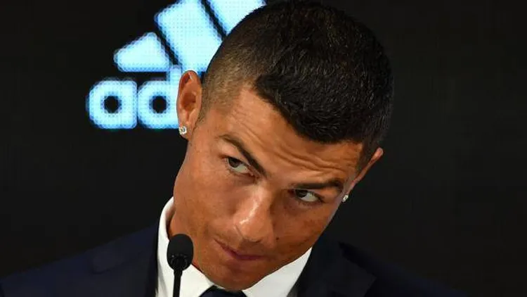 /images/c/r/i/cristiano-ronaldo-1.jpg