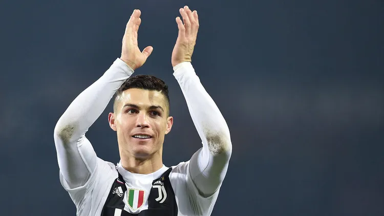 /images/c/r/i/cristiano-ronaldo-2.jpg