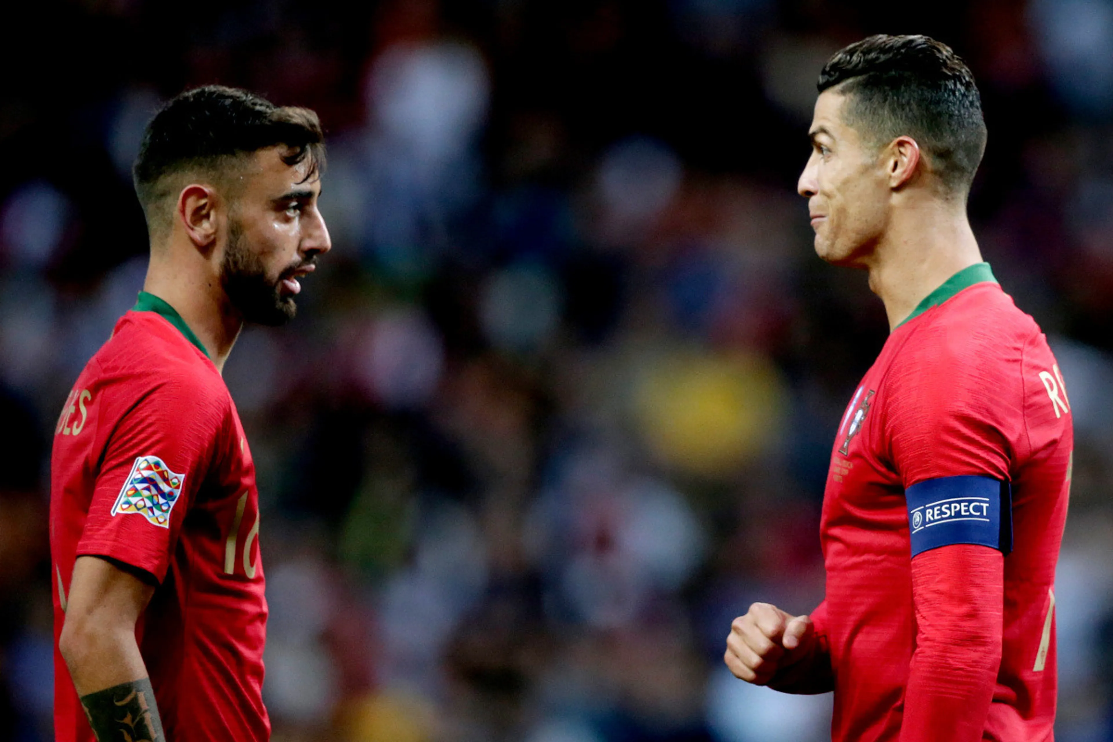 Copertina di Cristiano Ronaldo vs Bruno Fernandes: sfida all’ultimo addominale (VIDEO)