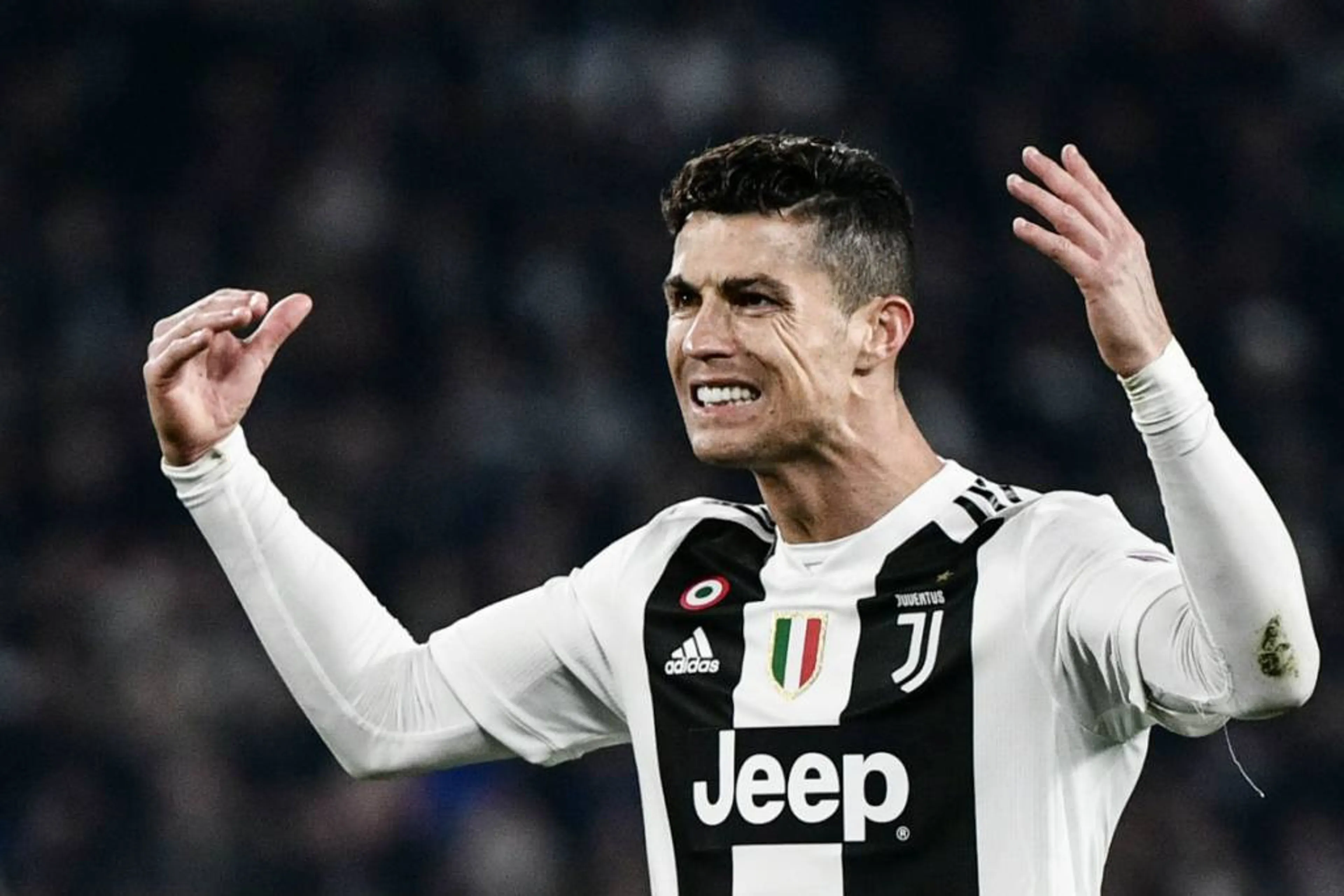Copertina di Presidente Hyeres su CR7: “Nella Serie D francese finirebbe in ospedale dopo mezz’ora”
