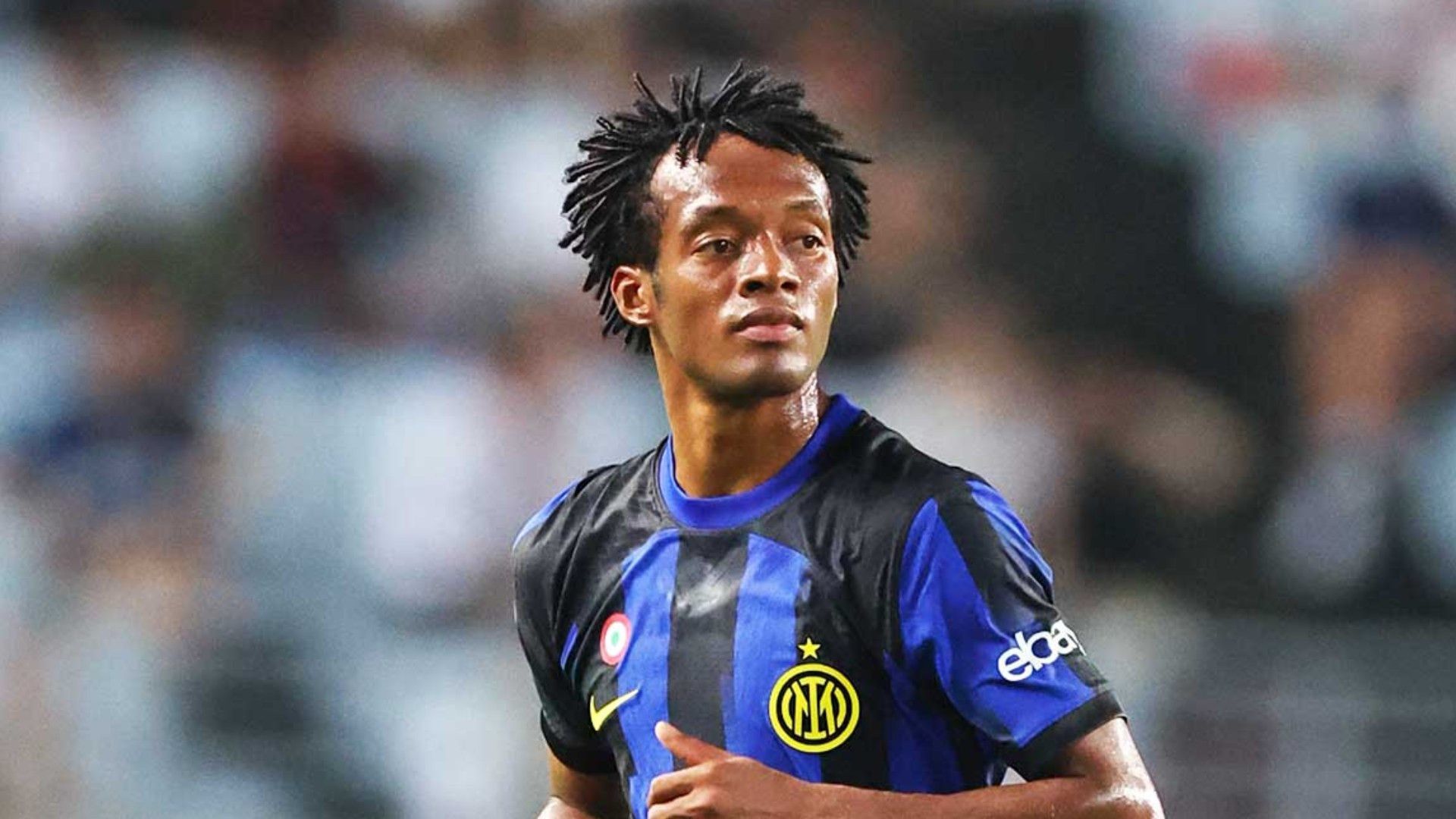 Cuadrado-Asllani