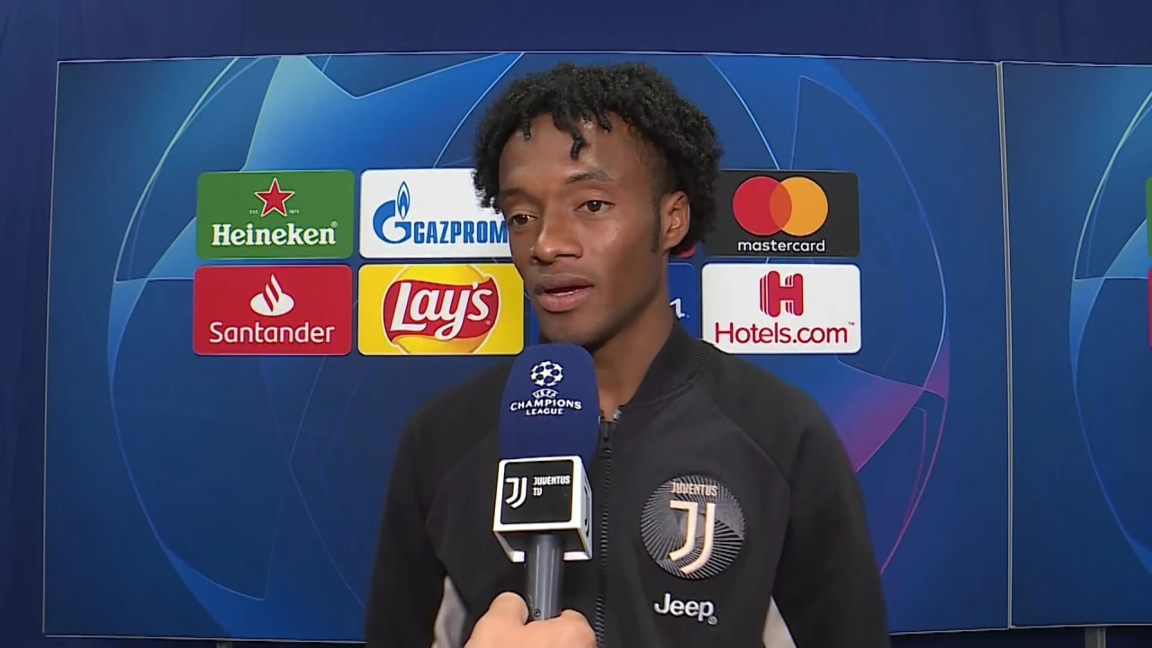 Copertina di Cuadrado amaro: “Il calcio è falso, prima lo capisci prima diventi un calciatore”