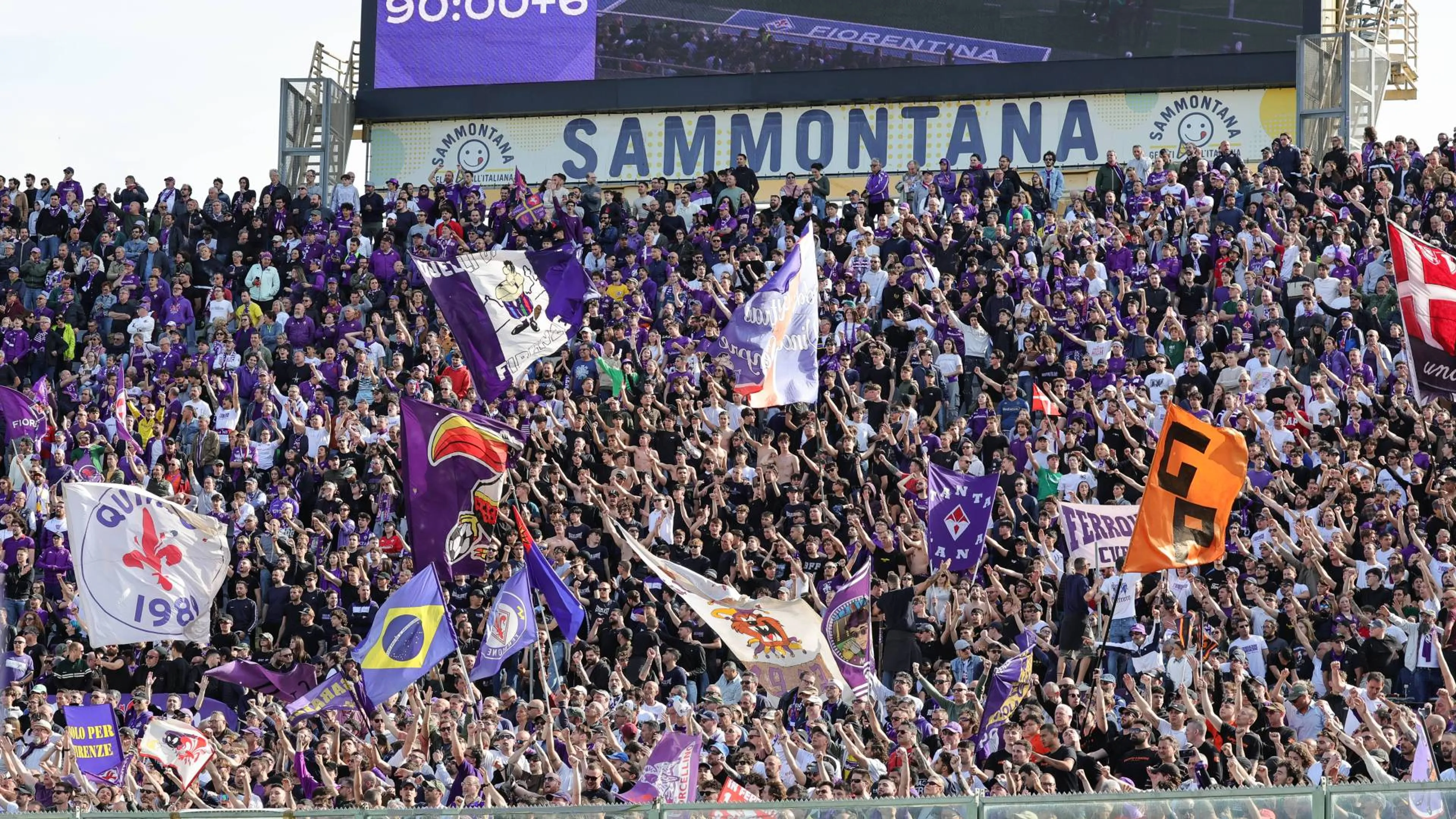 Copertina di Fiorentina-Betis: è scontro totale tra i tifosi Viola e la Questura