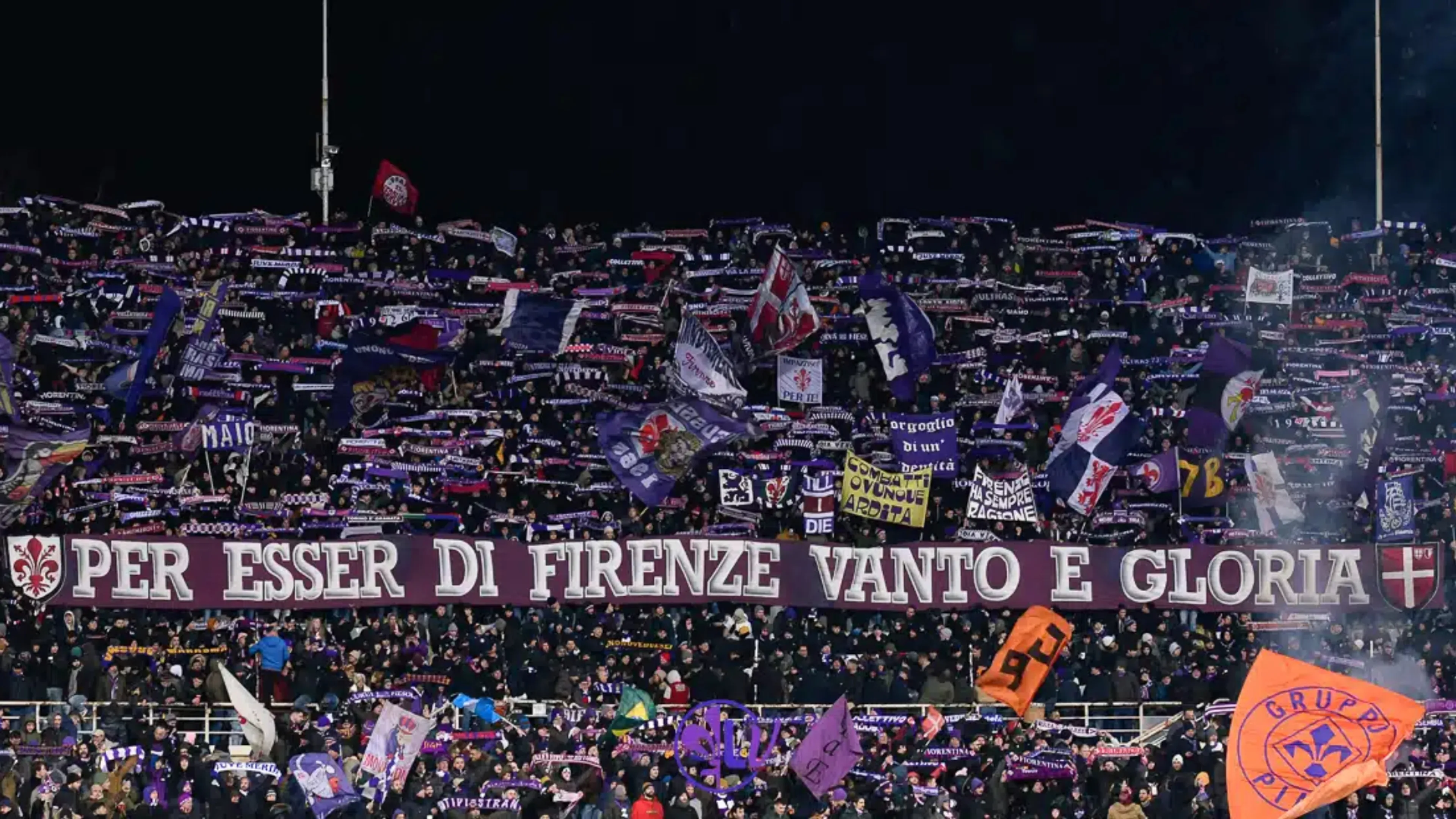 Copertina di Fiorentina-Maccabi con restrizioni, la Curva Fiesole non si piega: "UEFA ipocrita"