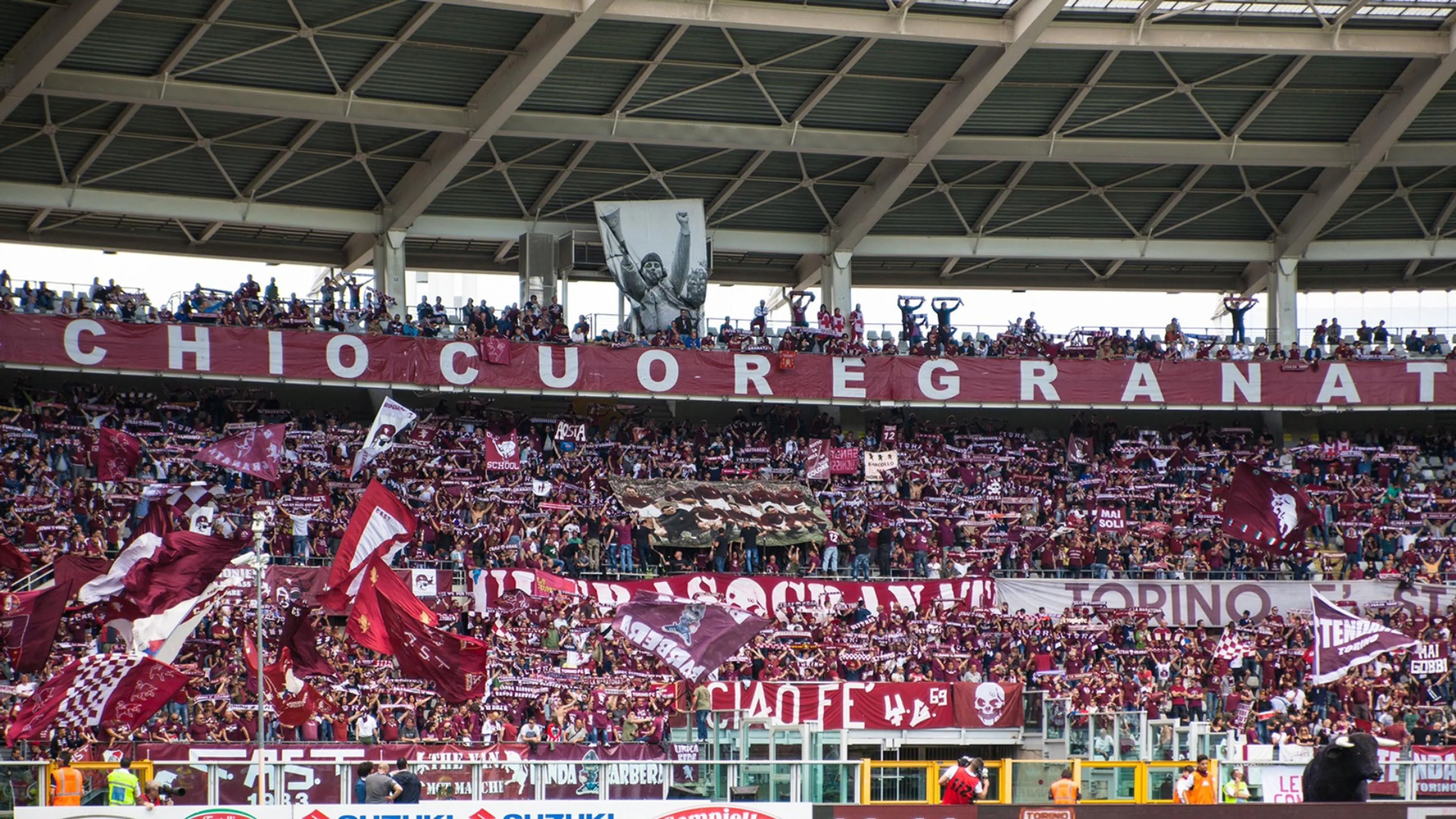Copertina di I tifosi del Torino disertano il derby con la Juve: “Non stiamo alle regole dei gobbi”