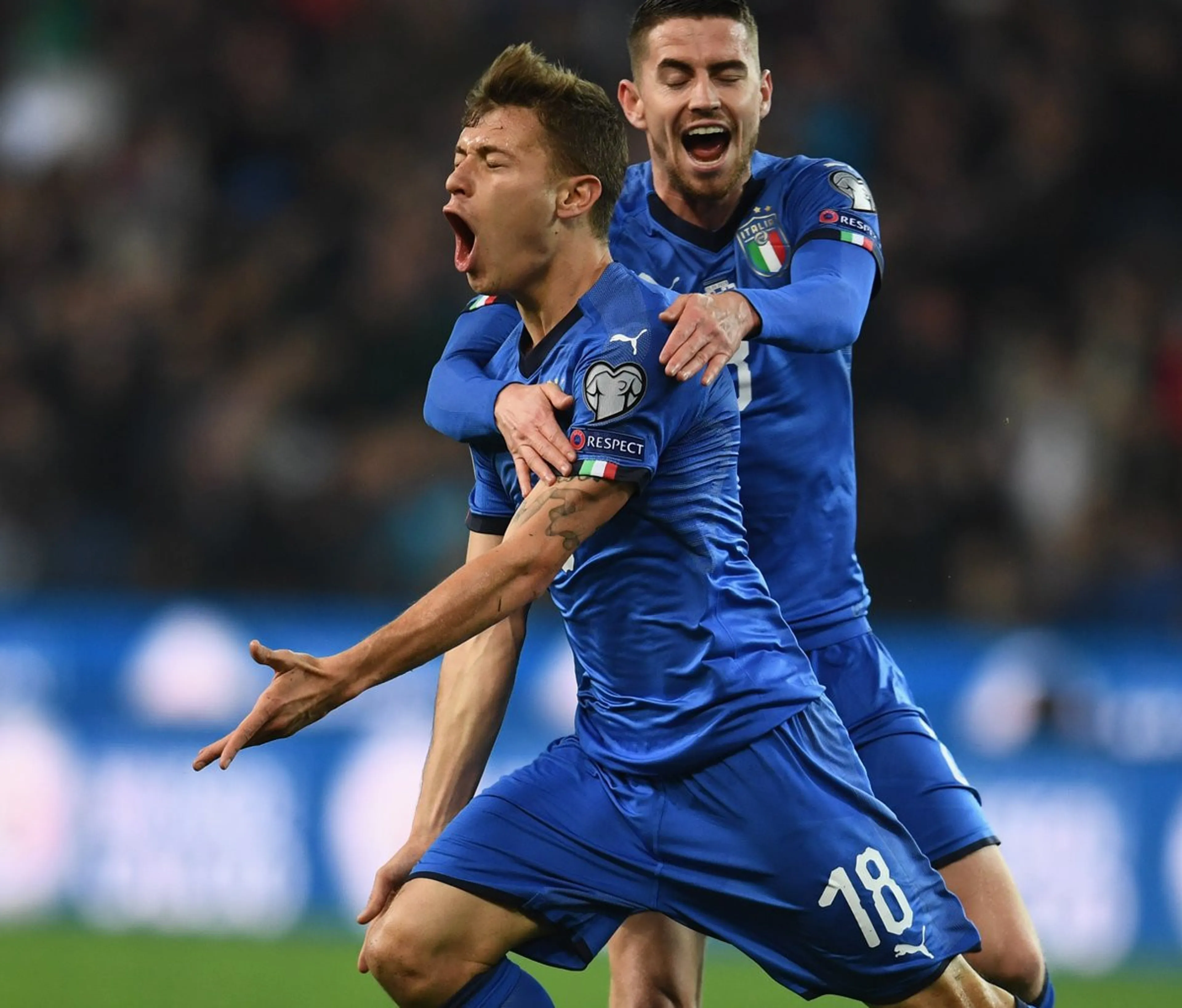 Copertina di Adesso però, per cortesia, non ci esaltiamo troppo