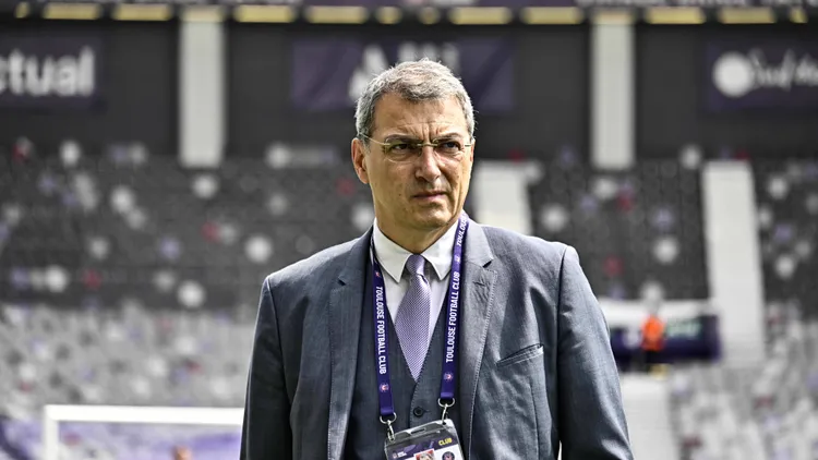 /images/d/a/m/damien-comolli-president-du-tfc-football-toulouse-vs-nantes-1ere-journee-de-ligue-1-mcdonald-s-toulouse-18-08-2024-thierrybreton-panoramic-jpg_1753783511176.jpg