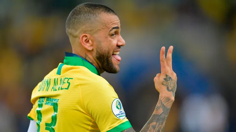 /images/d/a/n/dani-alves-15.jpg