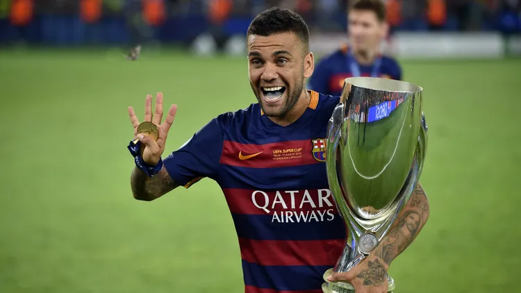 /images/d/a/n/dani-alves-19.jpg