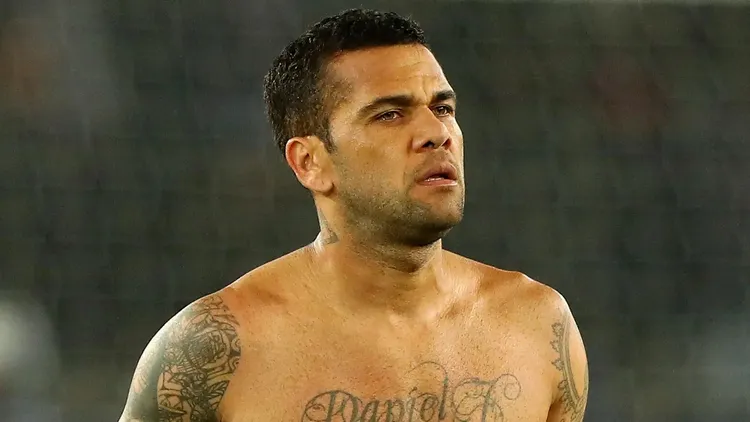 /images/d/a/n/dani-alves-carcere.jpg