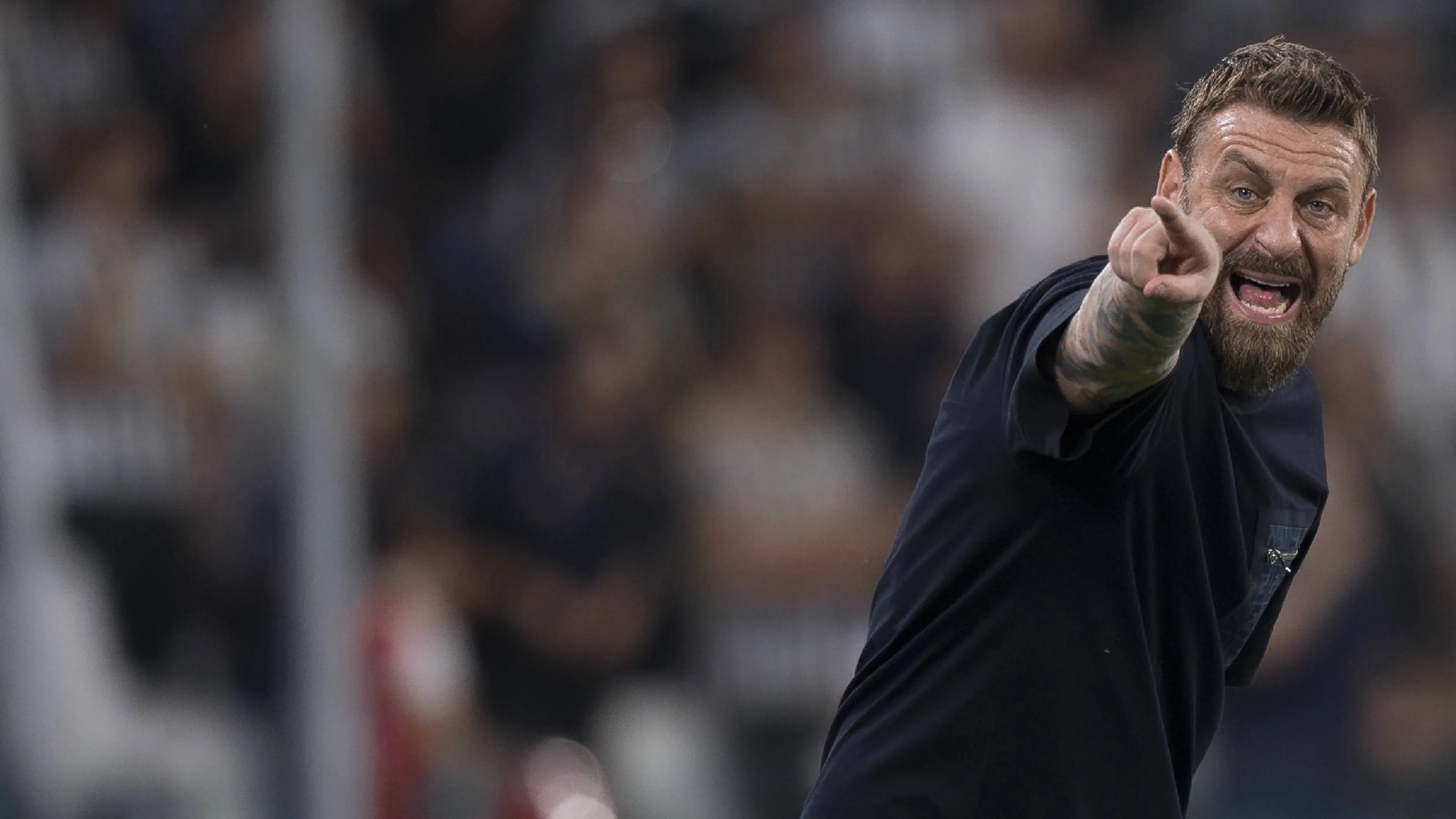 De Rossi potrebbe allenare in Premier League! Il Wolverhampton ci pensa: contatti tra le parti