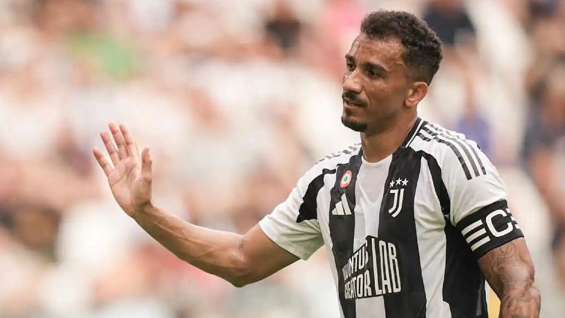 danilo-via-dalla-juve-manchester