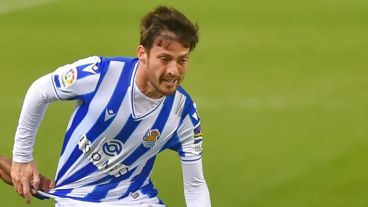 /images/d/a/v/david-silva.jpg