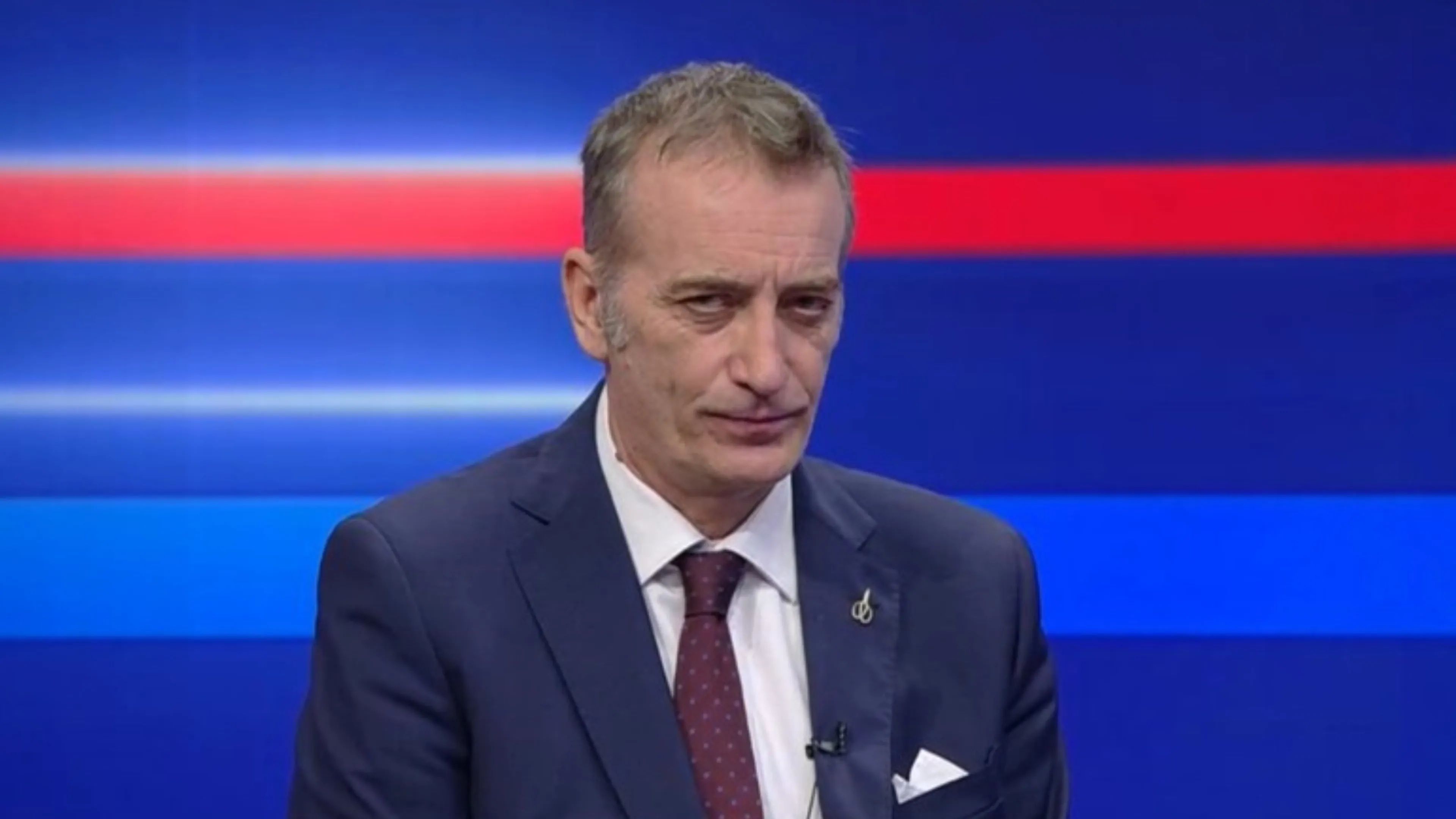 Copertina di De Grandis, dura replica ad Allegri: “Non deve prendersela con me. Si sente attaccato”