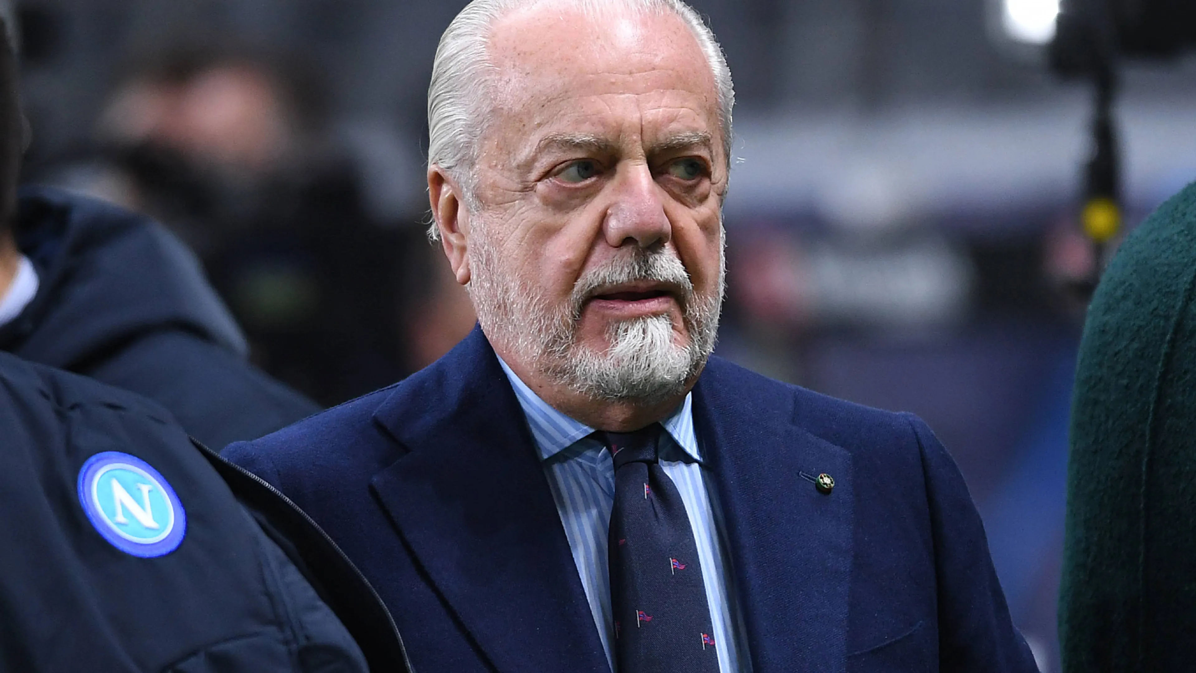 Copertina di Napoli, Aurelio De Laurentiis finisce sotto scorta