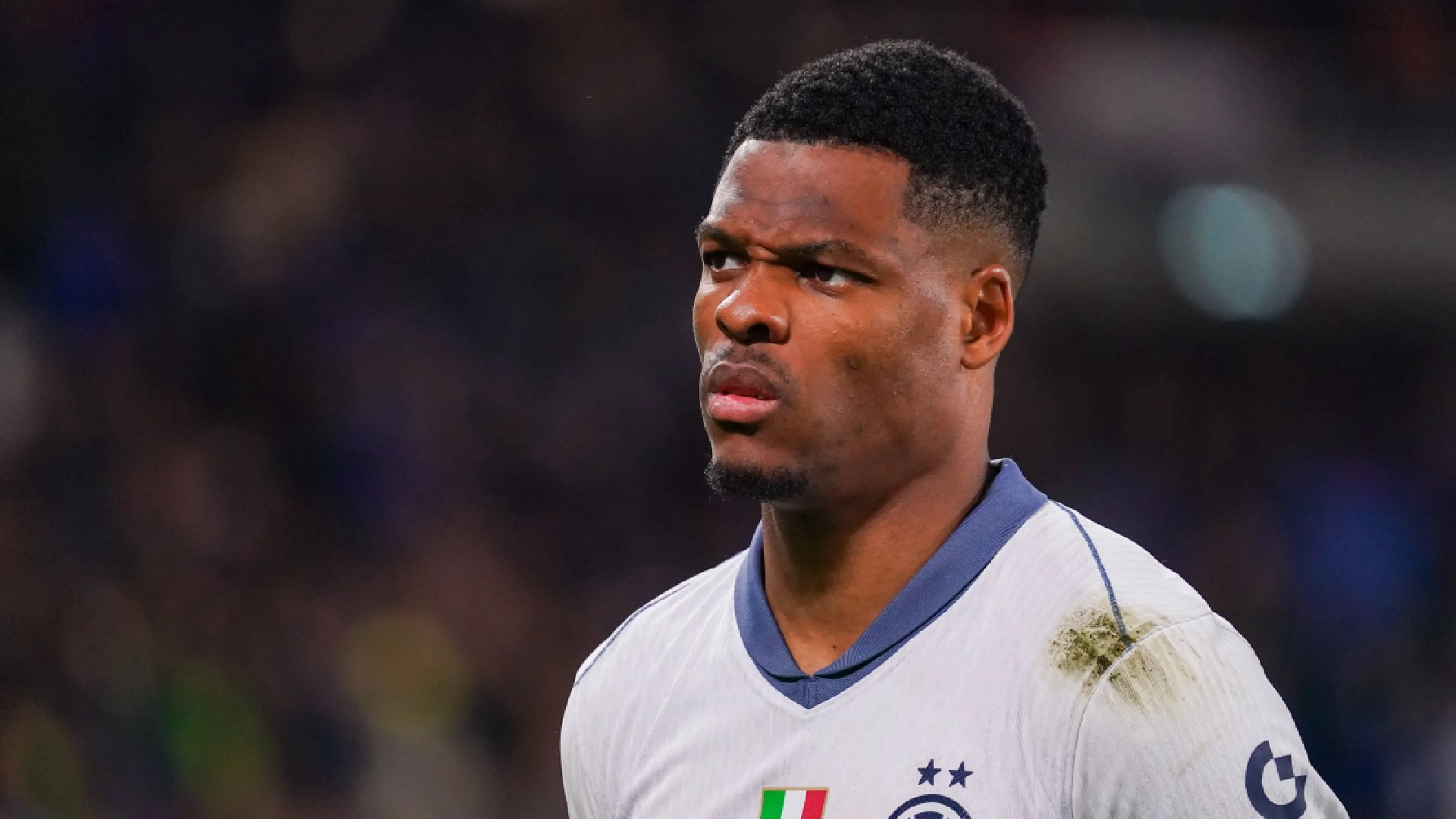 Copertina di Ahi Inter, si allungano i tempi di recupero di Dumfries: quali partite rischia di saltare