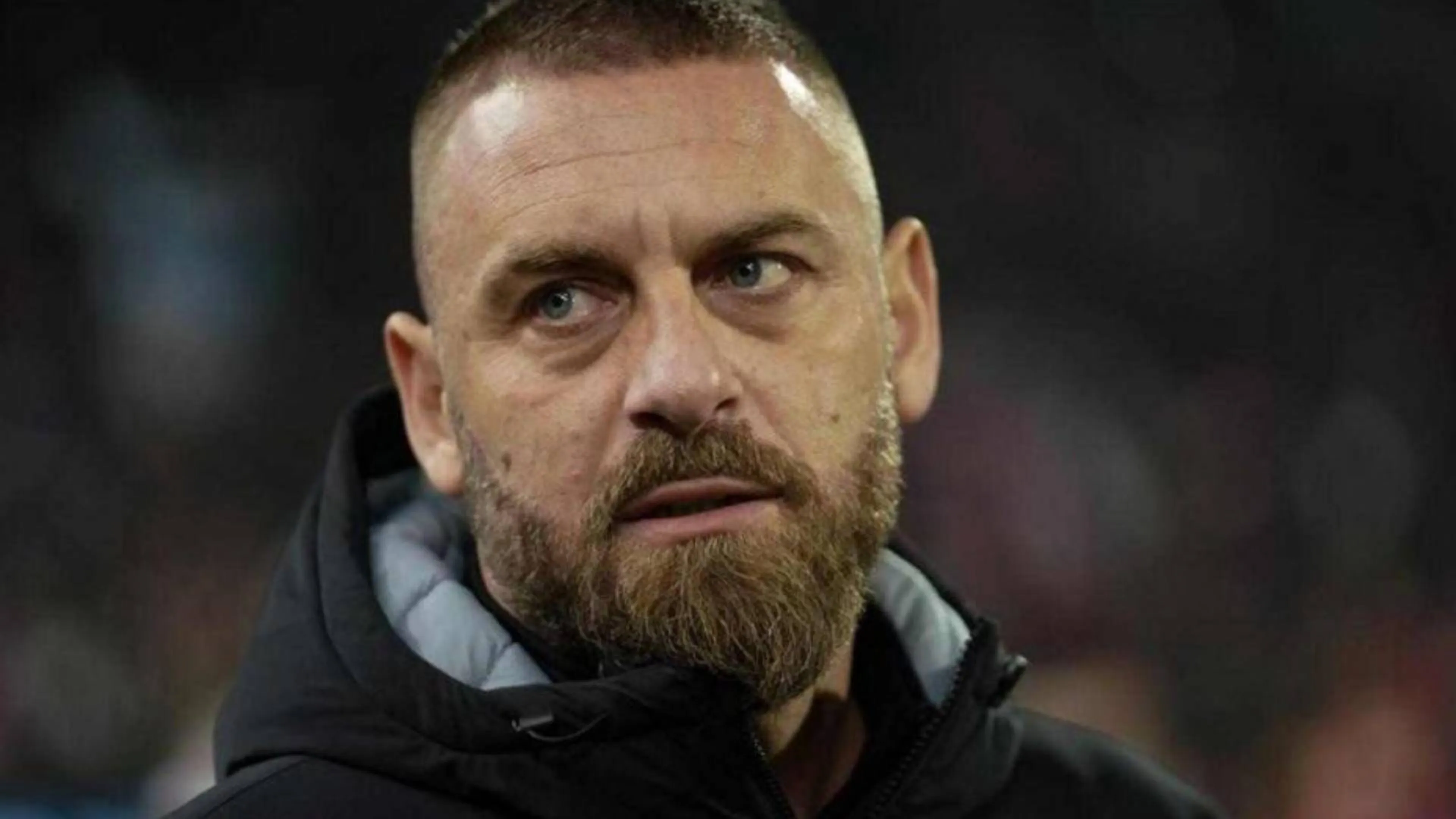Copertina di Roma, De Rossi non verrà presentato come nuovo tecnico. La scelta del club