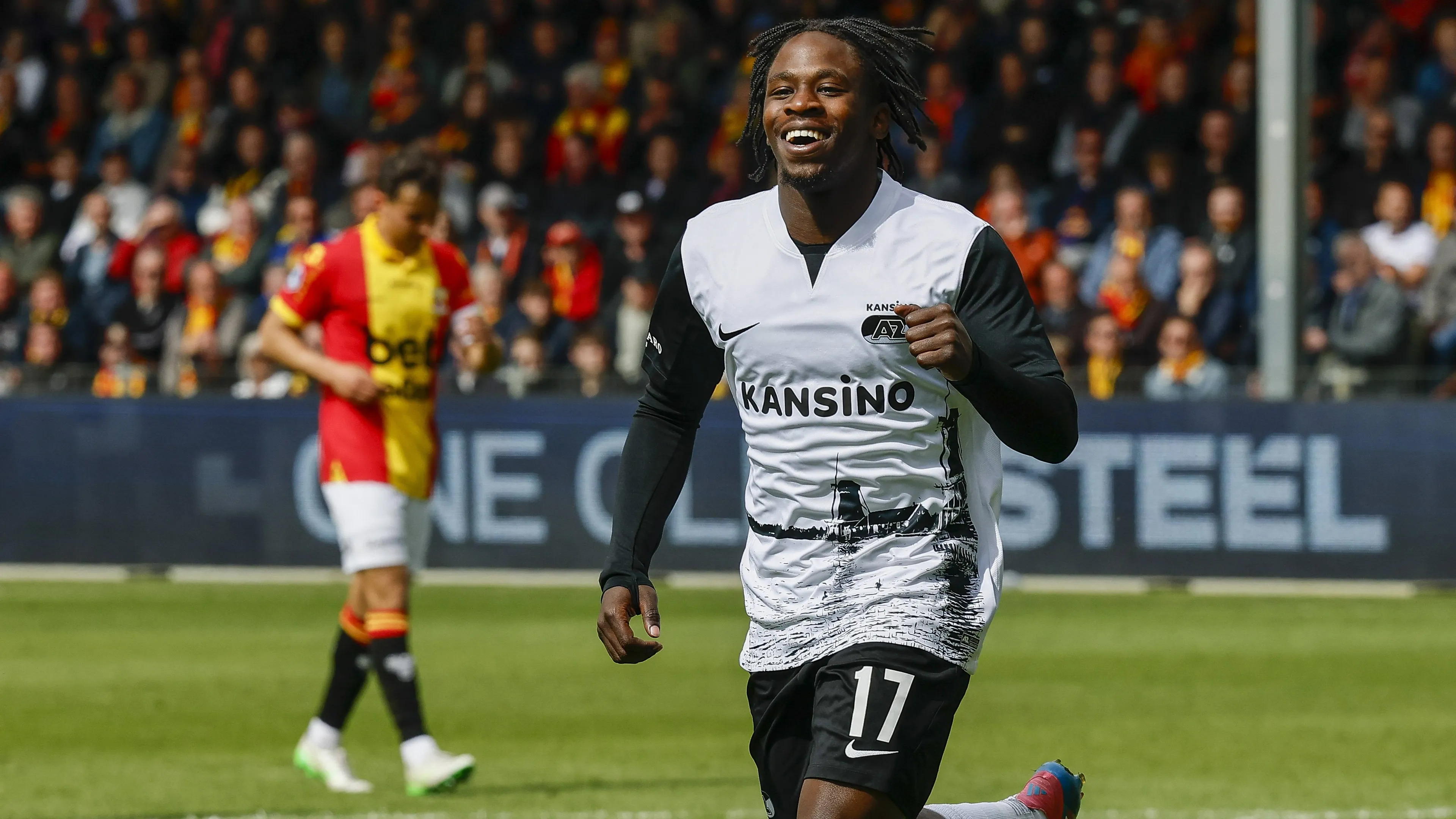 Jayden Addai in maglia Az Alkmaar
