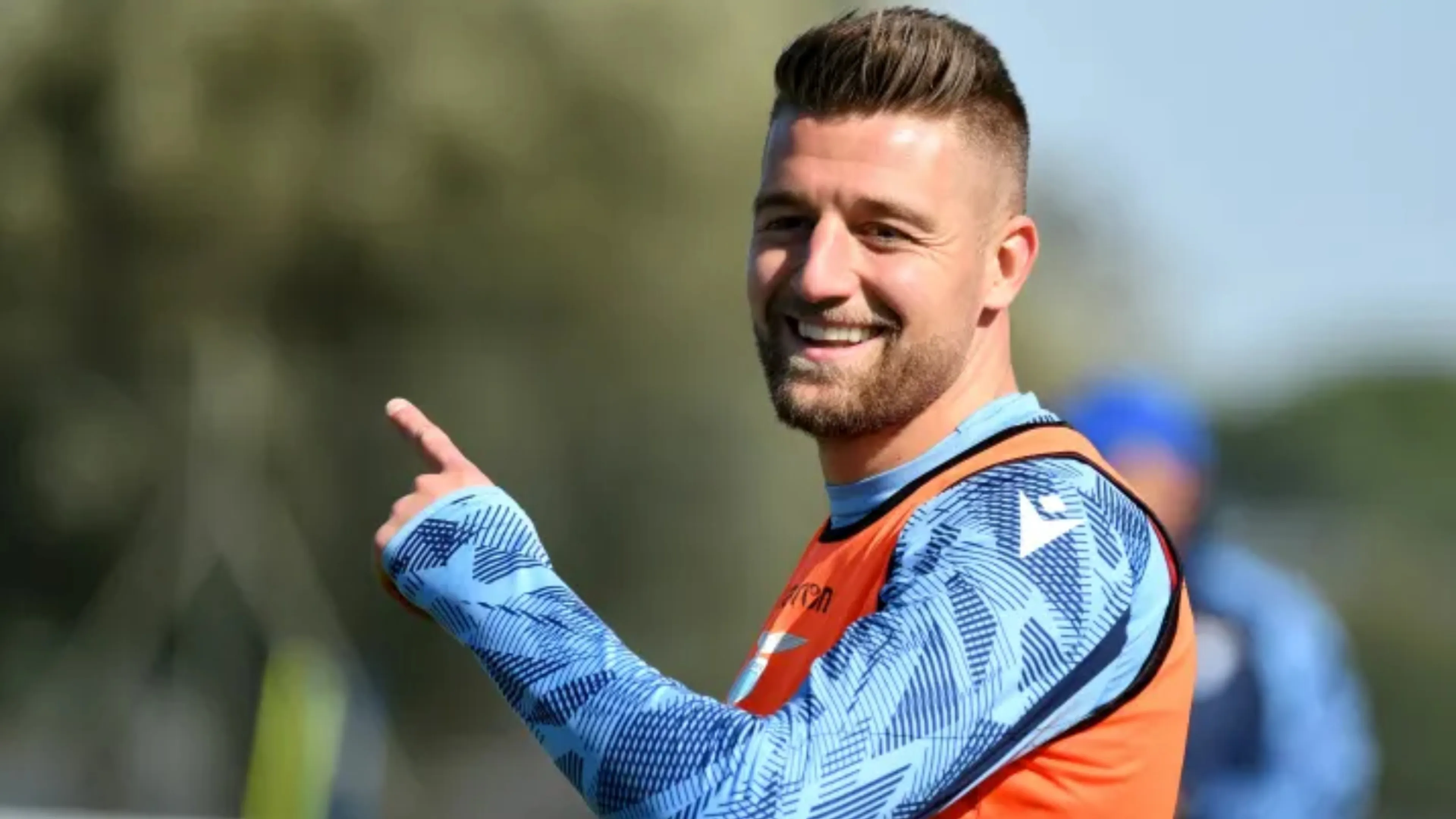Copertina di Milinkovic-Savic, clamoroso dietrofront della Juve che però punta Marusic