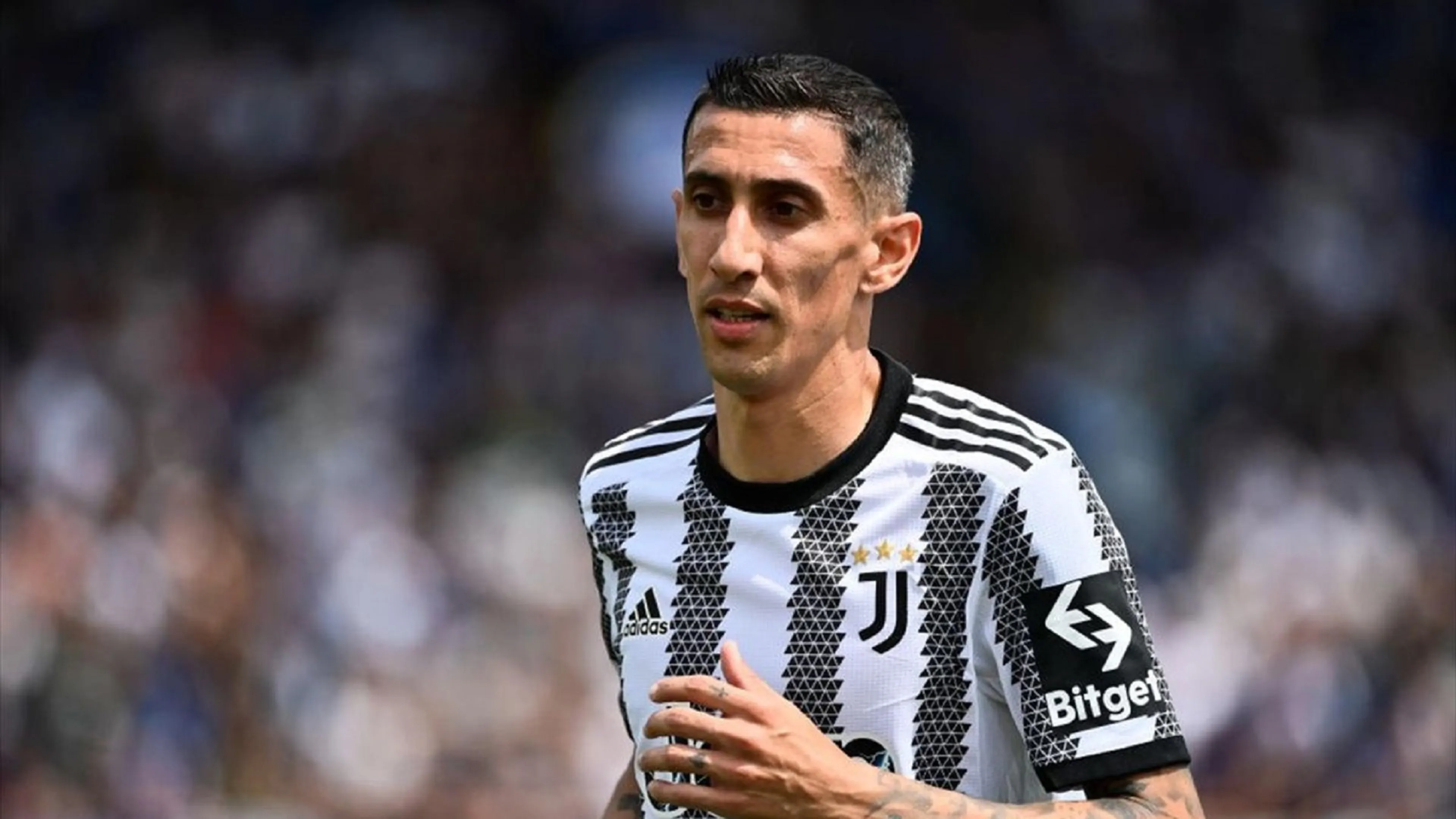 Copertina di Di Maria che fai? Esulta con Dybala e fa infuriare i tifosi della Juve (FOTO)