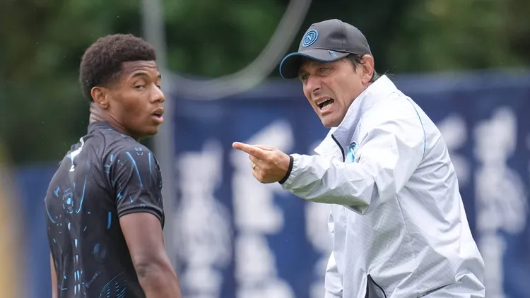 /images/d/i/m/dimaro-italy-antonio-conte-neres-of-ssc-napoli-during-the-pre-season-training-session-in-dimaro-italy-copyright-xfotoagenziaxjpg_1753386560489.jpg