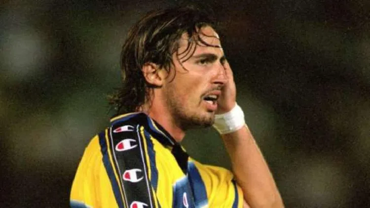 /images/d/i/n/dino-baggio-1.jpg