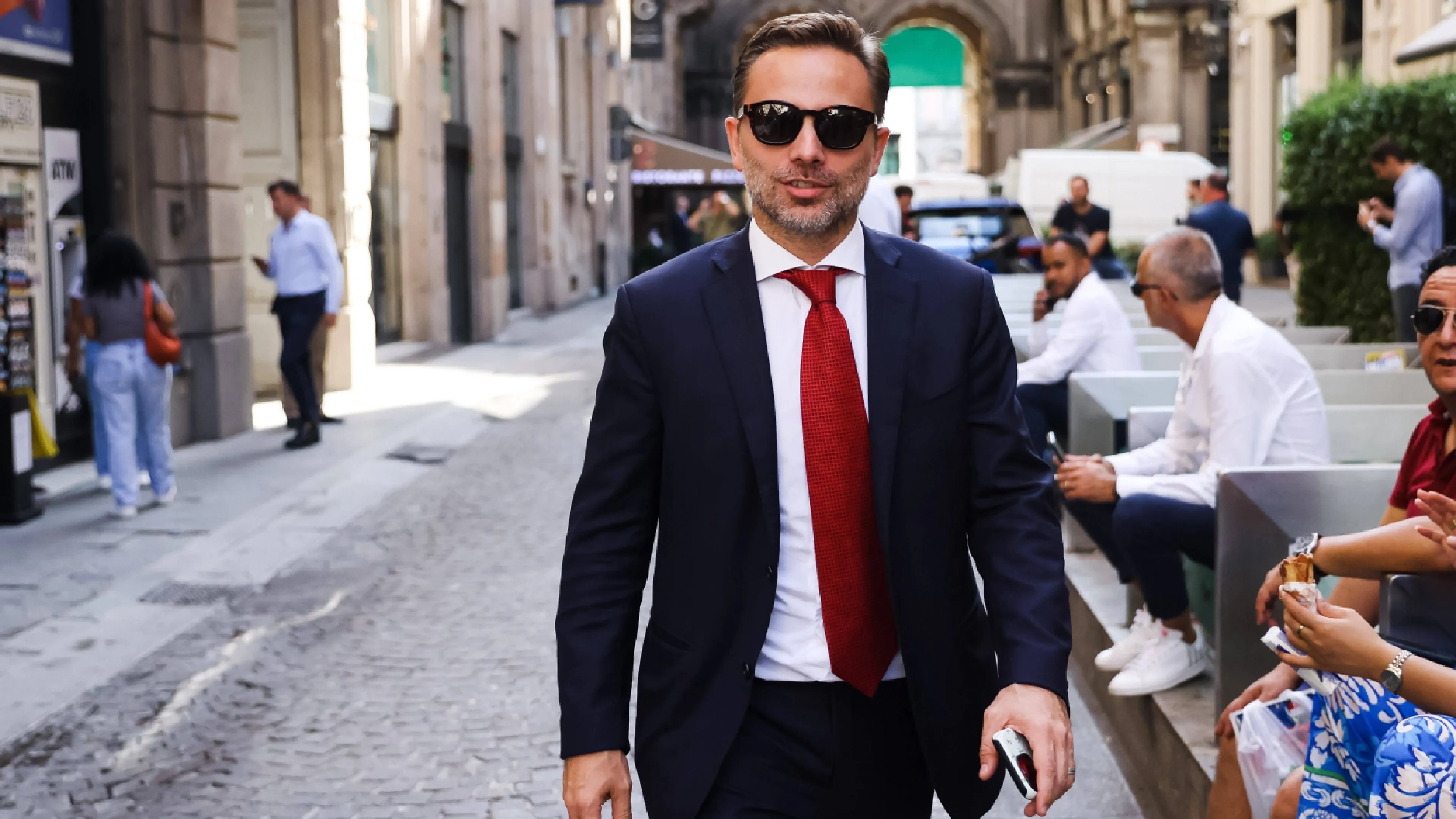 Copertina di Caos ds Milan: tra D'Amico e Tare spunta un terzo incomodo di grande spessore: contatto nelle ultime ore