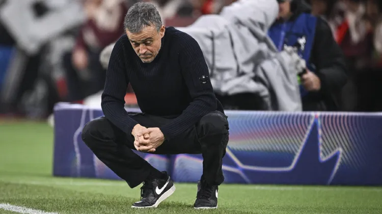 /images/d/u/g/dugarry-schiaffo-a-luis-enrique.jpg