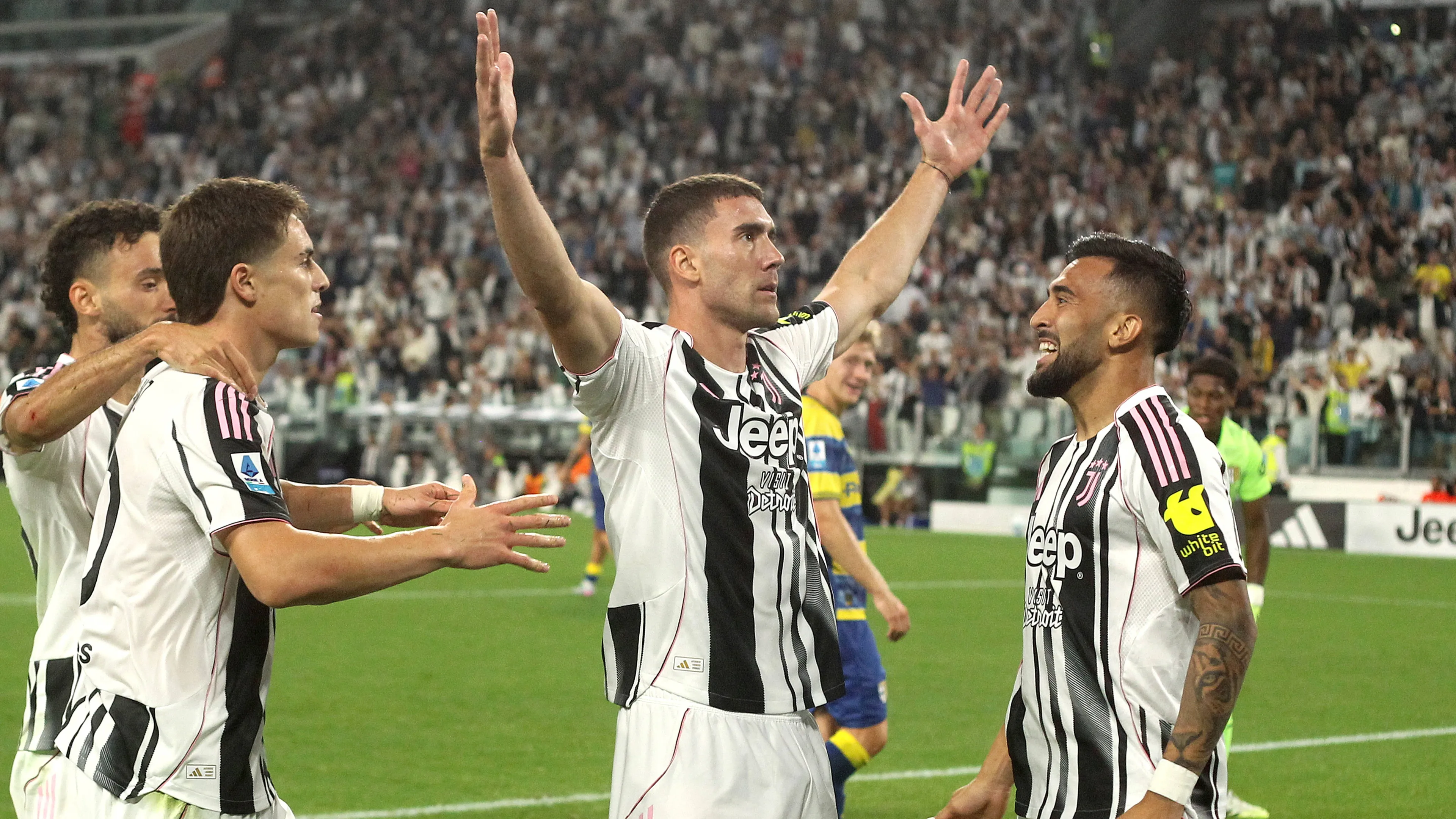 vlahovic tra juve e milan