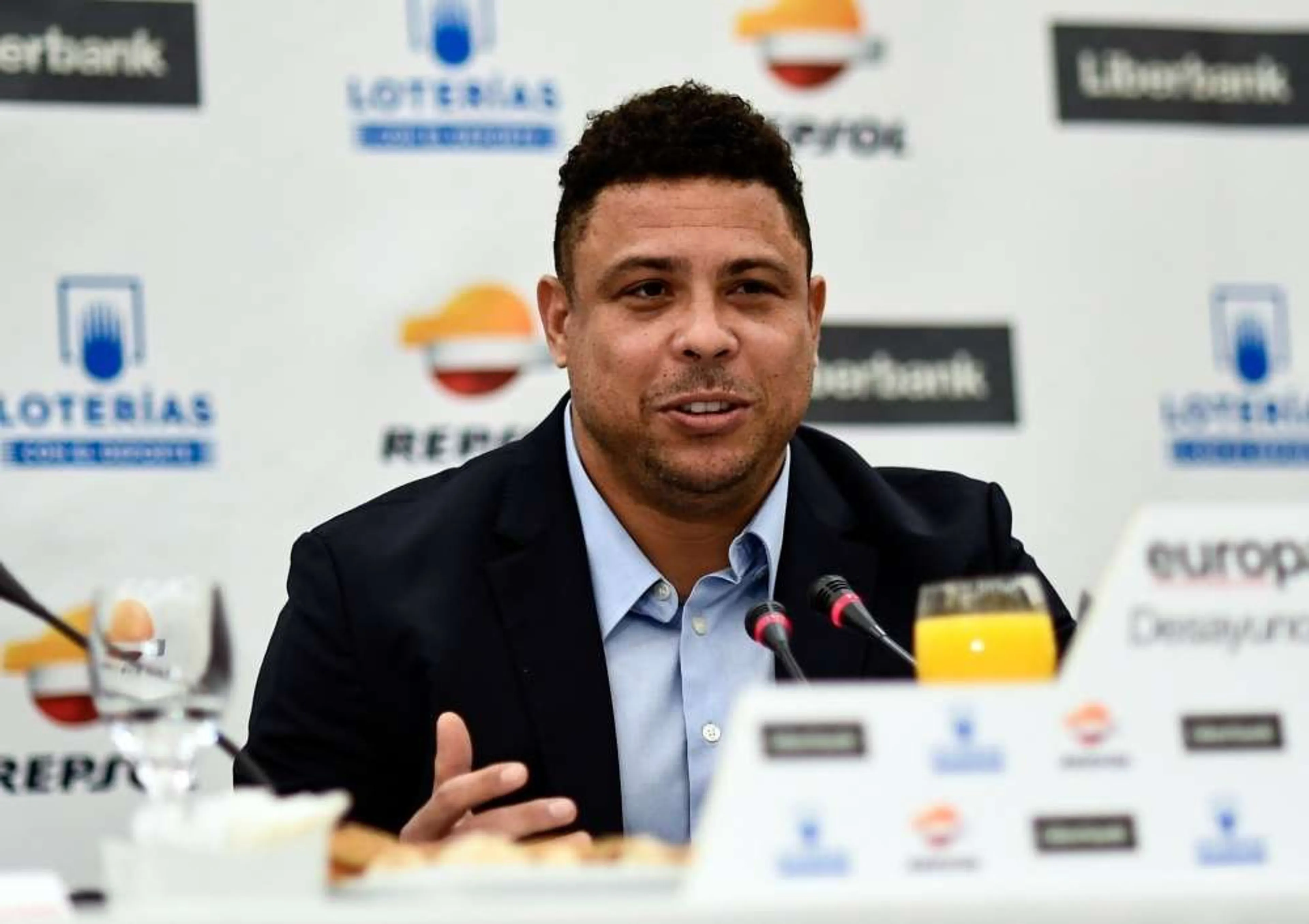 Copertina di Valladolid, la squadra vince e Ronaldo compra regali ai giocatori