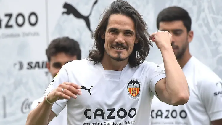 /images/e/d/i/Edison-Cavani-al-Boca-Juniors.jpg