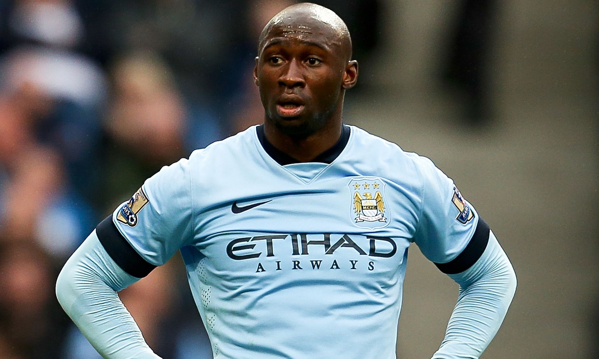 eliaquim-mangala-in-action-for-manchester-city