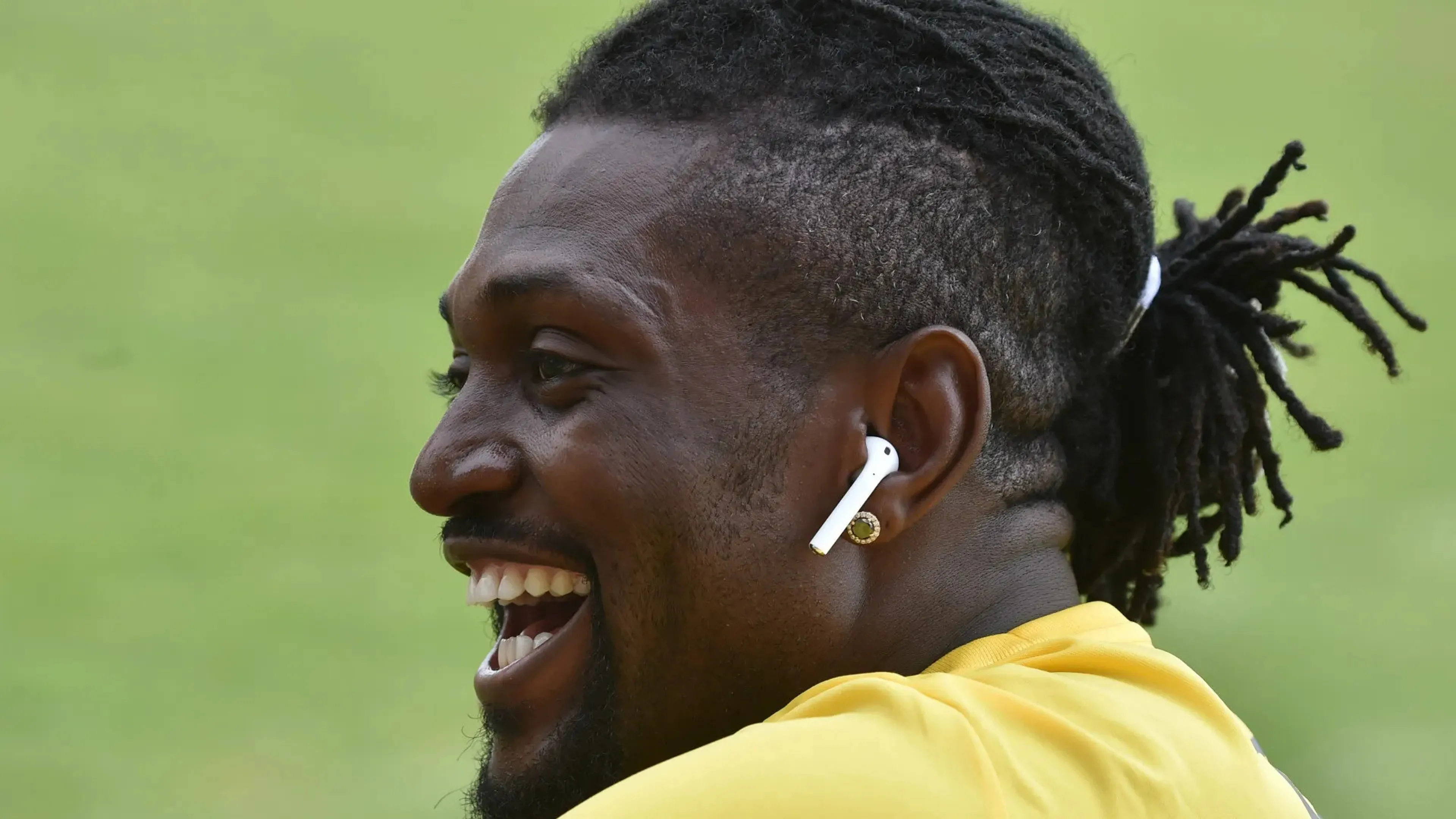 emmanuel-adebayor-3