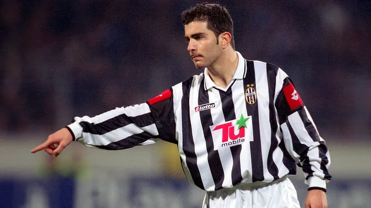 /images/e/n/z/enzo-maresca-juve-fuball-ec-1-herren-champions-league-2001-2002-leverkusen-juventus-turin-italien-31-einzelbild-bayarena-leverkusenjpg_1753266785828.jpg