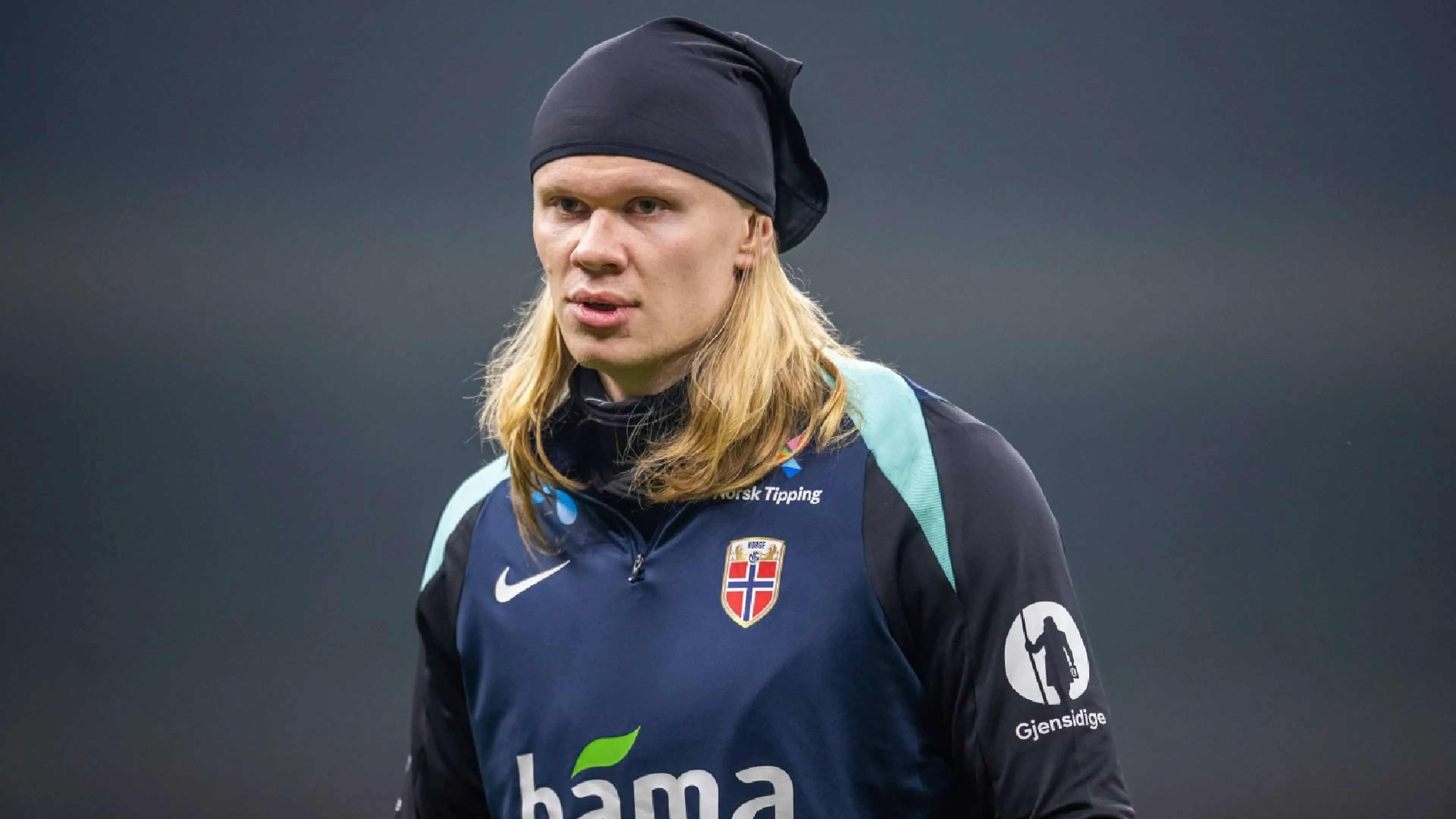 Haaland pronto ad affrontare l'Italia: "Vogliamo vincere. Mi piacerebbe giocare in Serie A"