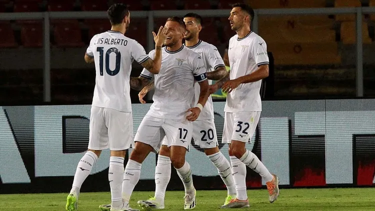/images/e/s/u/Esultanza-Lazio-1.jpg
