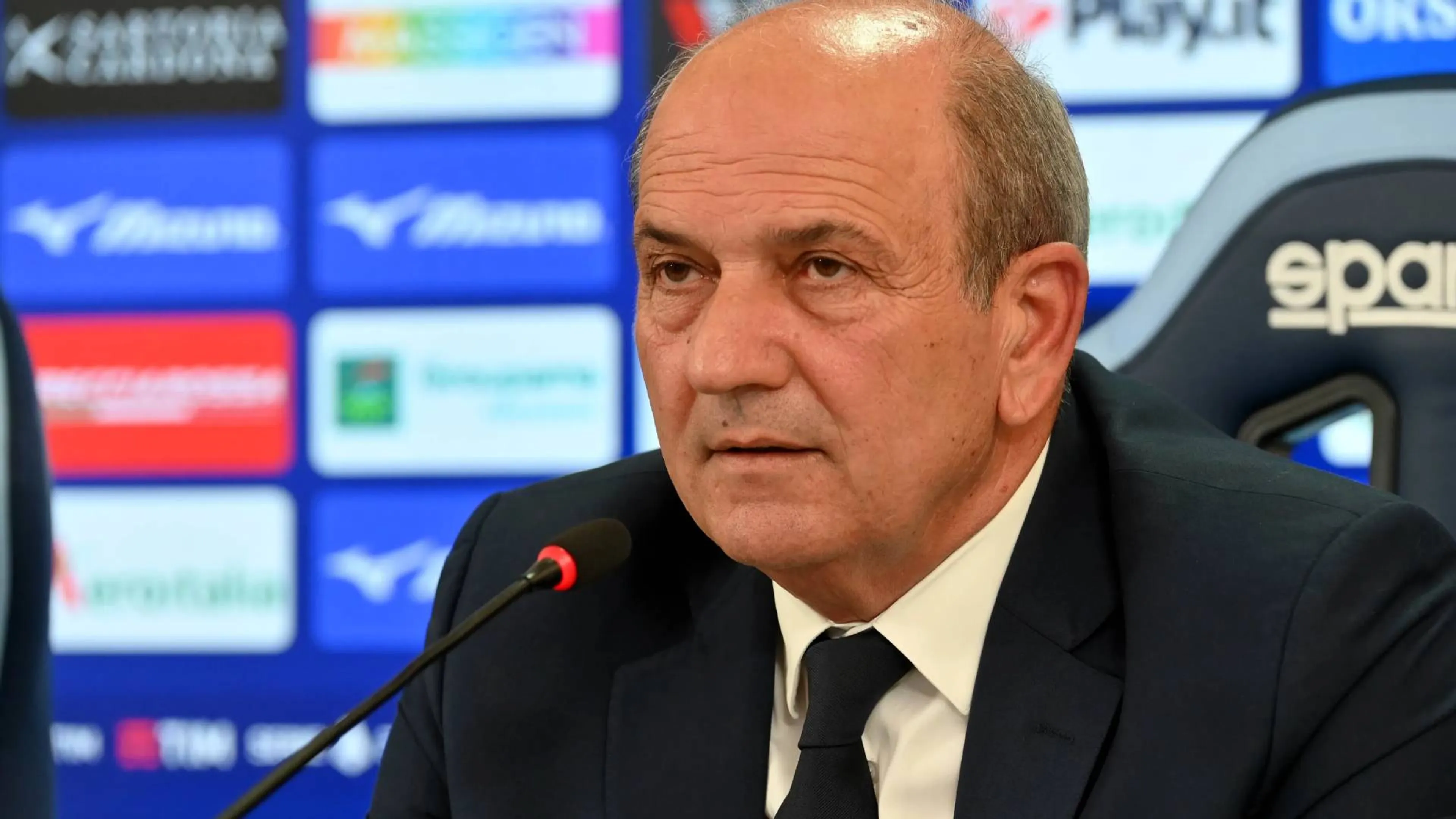 Juve-Lazio, Fabiani è una furia: "Douglas Luiz da rosso, a cosa serve il Var?