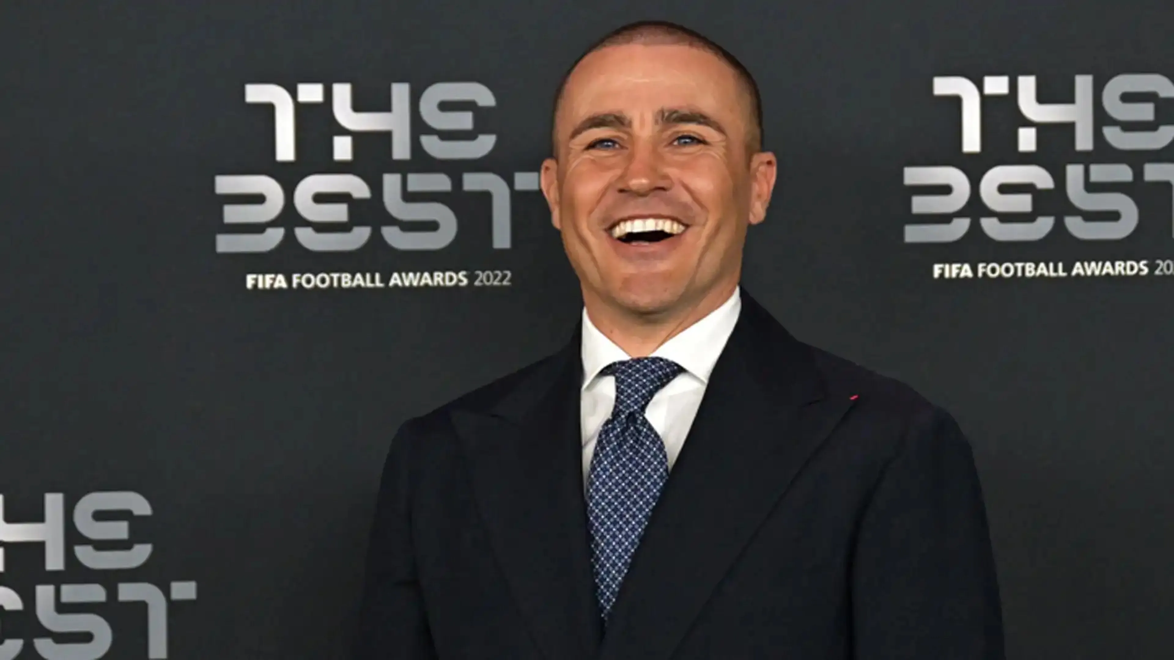 Copertina di Cannavaro sulla Serie A: "Solo Lautaro giocherebbe nel Real o nel City". E poi elegge il suo Pallone d'Oro