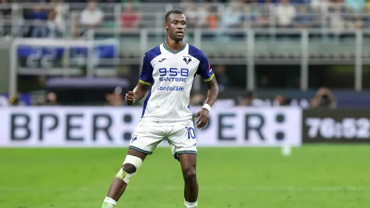 /images/f/c/-/fc-inter-vs-hellas-verona-serie-a-2024-2025-day-35-at-san-siro-stadium-cheikh-niasse-hverona-pressing-in-the-front-court-in-the-second-half-during-the-soccer-game-fc-inter-vs-hellas-verona-serie-a-2024-2025-day-35-at-san-siro-stadium-fc-inter-wins-1-0-milan-italy-copyright-fabrizioxandreaxbertanijpg_1753202123366.jpg
