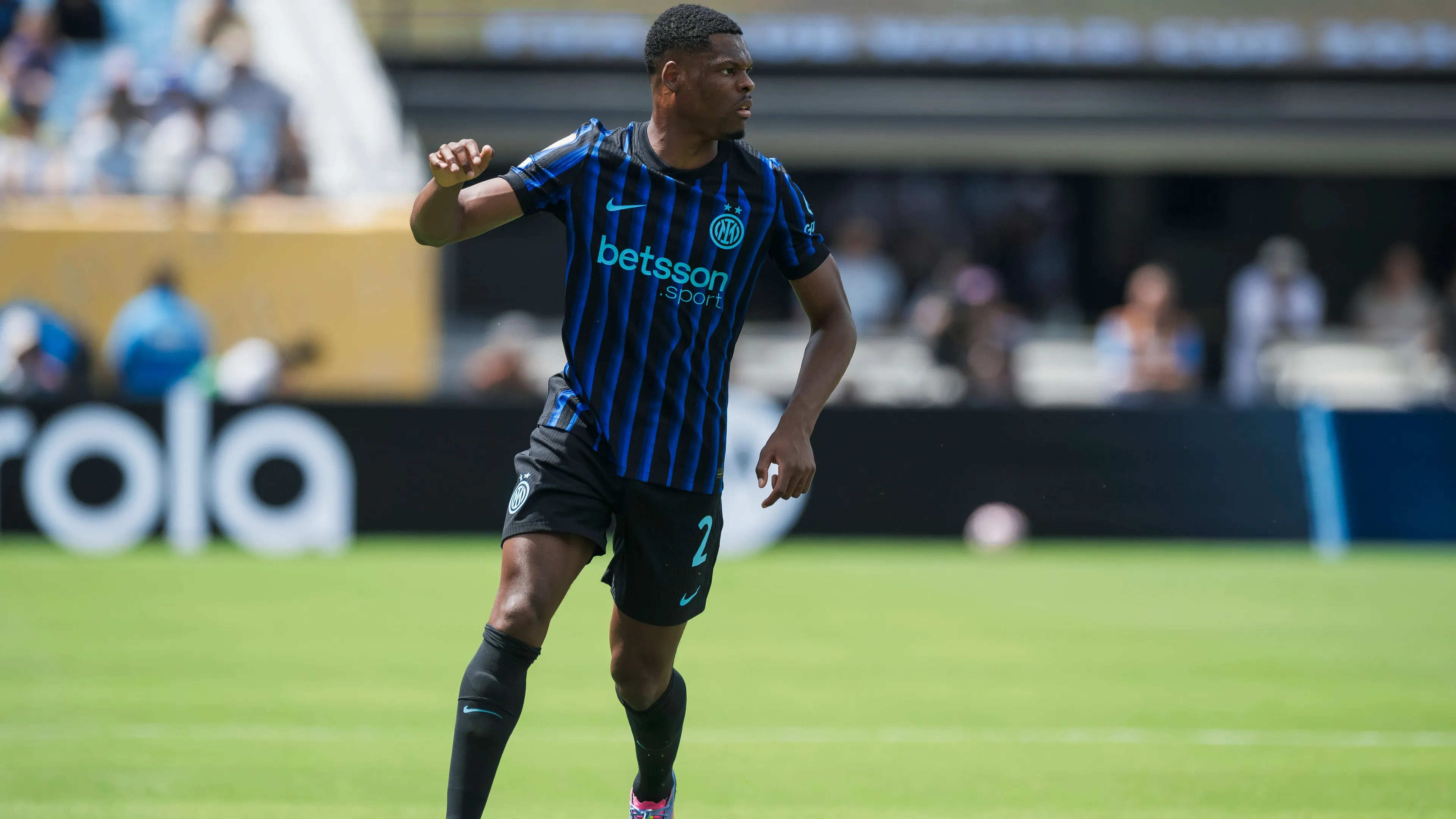 barcellona su dumfries dell'inter